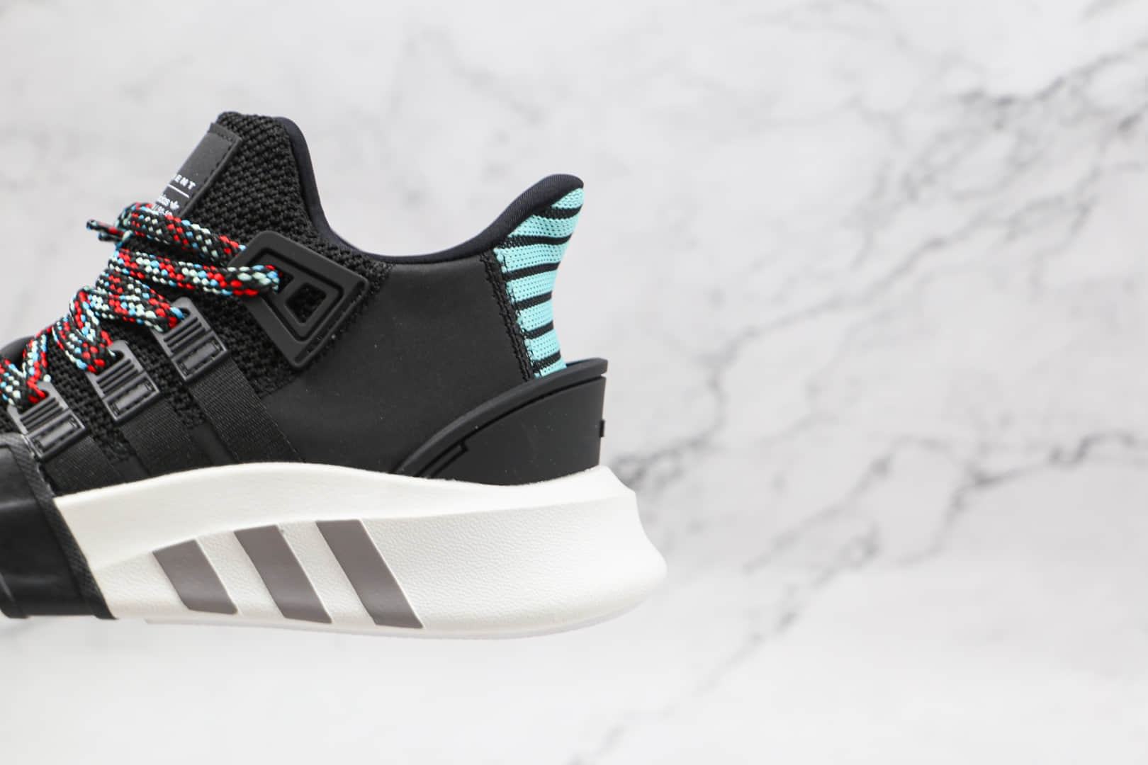 阿迪达斯Adidas EQT BASK ADV纯原版本三叶草支撑者系列黑绿色EQT慢跑鞋原楦头纸板打造 货号:CQ2993
