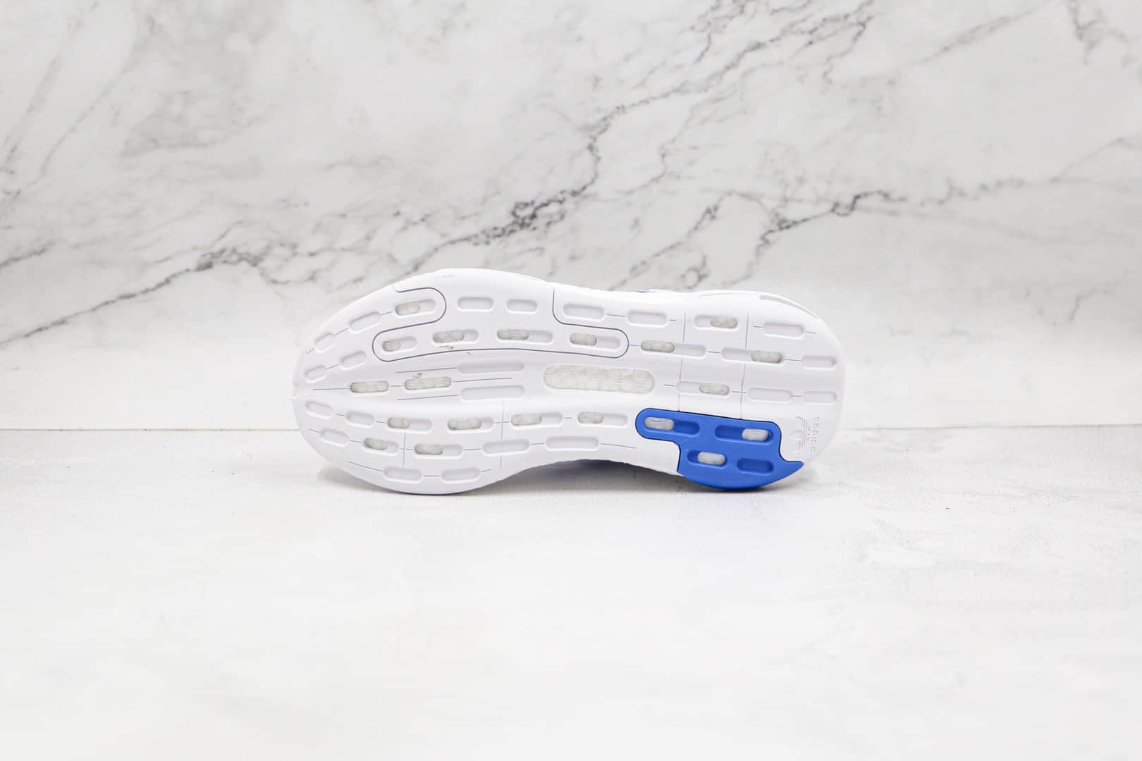 阿迪达斯Adidas Day Jogger 2020 Boost纯原版本夜行者二代白蓝色网面爆米花跑鞋原楦头纸板打造 货号:FW3021