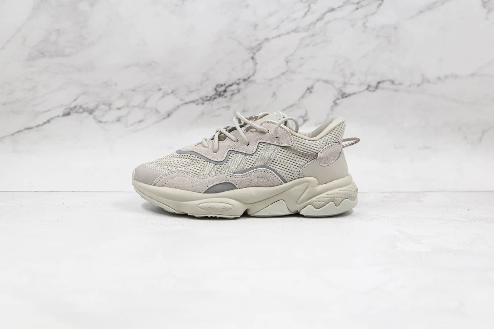 阿迪达斯Adidas OZWEEGO 2021纯原版本网面深灰色水管老爹鞋原楦头纸板打造 货号:GZ2787