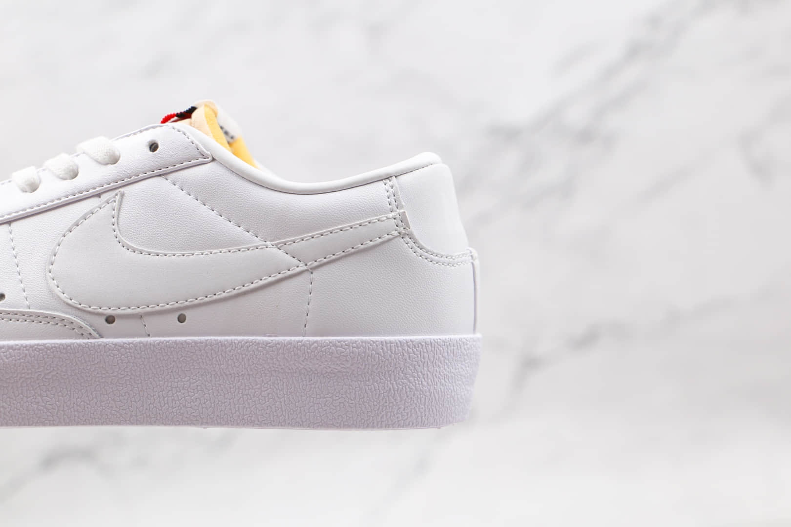 耐克NIKE Blazer LOW 77 VNTG公司级版本低帮开拓者纯白色板鞋原盒原标 货号:DC4769-101