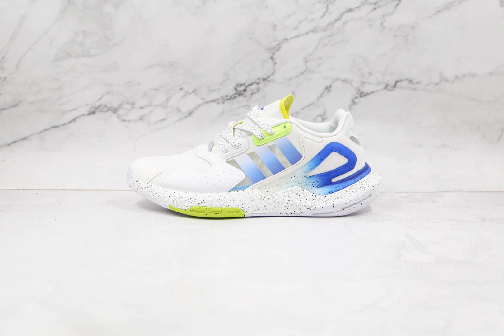 阿迪达斯Adidas Day Jogger 2021 Boost纯原版本夜行者二代网面白蓝绿色渐变色黑点爆米花跑鞋原盒原标 货号:GG4988