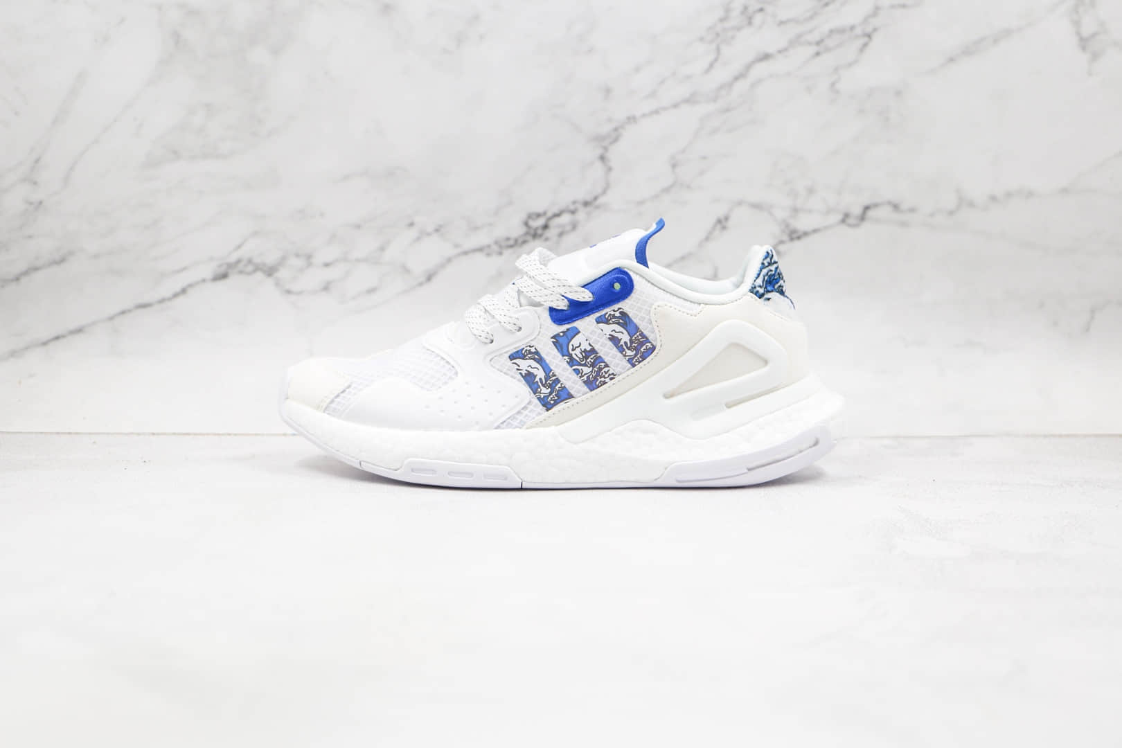 阿迪达斯Adidas Day Jogger 2021 Boost纯原版本夜行者二代蓝色图案爆米花跑鞋原档案数据开发 货号:FW5897