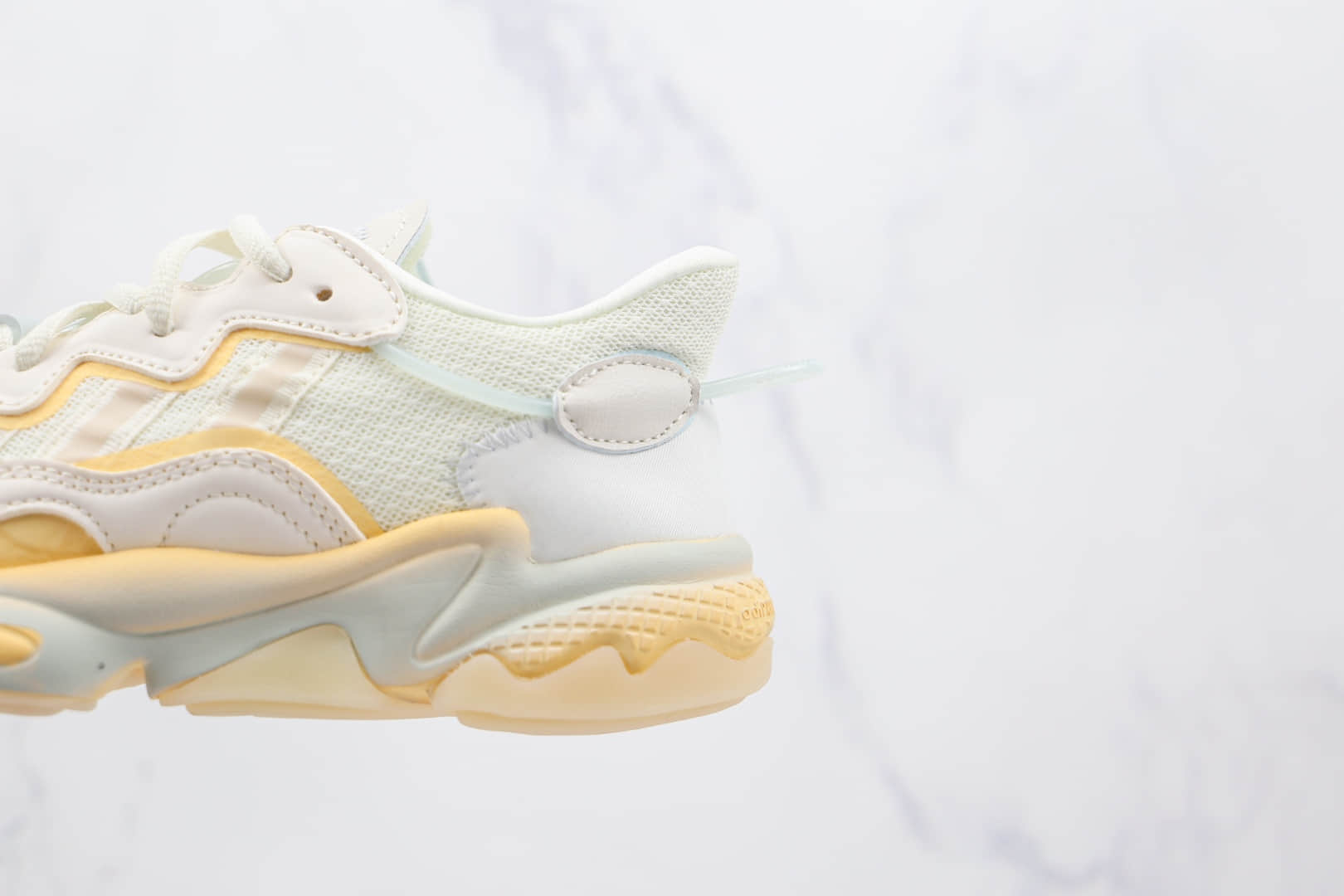 阿迪达斯Adidas OZWEEGO 2021纯原版本网面米白黄半透明水管老爹鞋原档案数据开发 货号:GX2727