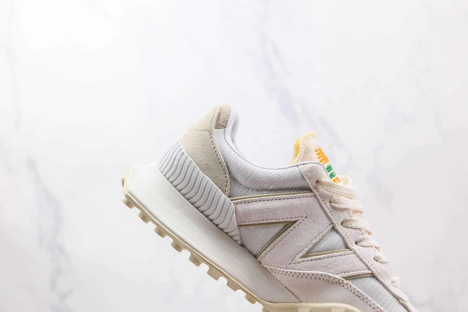 新百伦New Balance XC-72系列纯原版本白色复古慢跑鞋原档案数据开发原盒原标 货号：UXC72敏感内容2