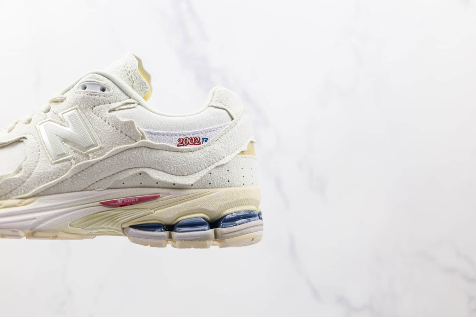 新百伦New Balance 2002R Protection Pack纯原版本海盐白色NB2002不规则剪裁复古解构老爹鞋原档案数据开发 货号:M2002RDC