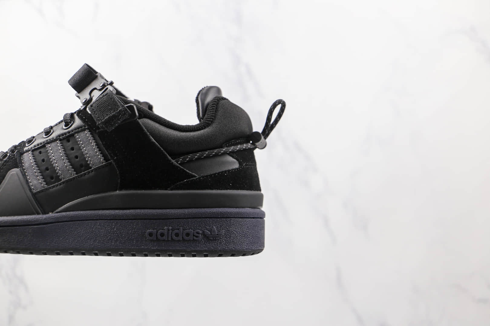 阿迪达斯Adidas Forum Low x Bad Bunny联名款纯原版本低帮黑色黑兔板鞋原档案数据开发 货号:GW5021