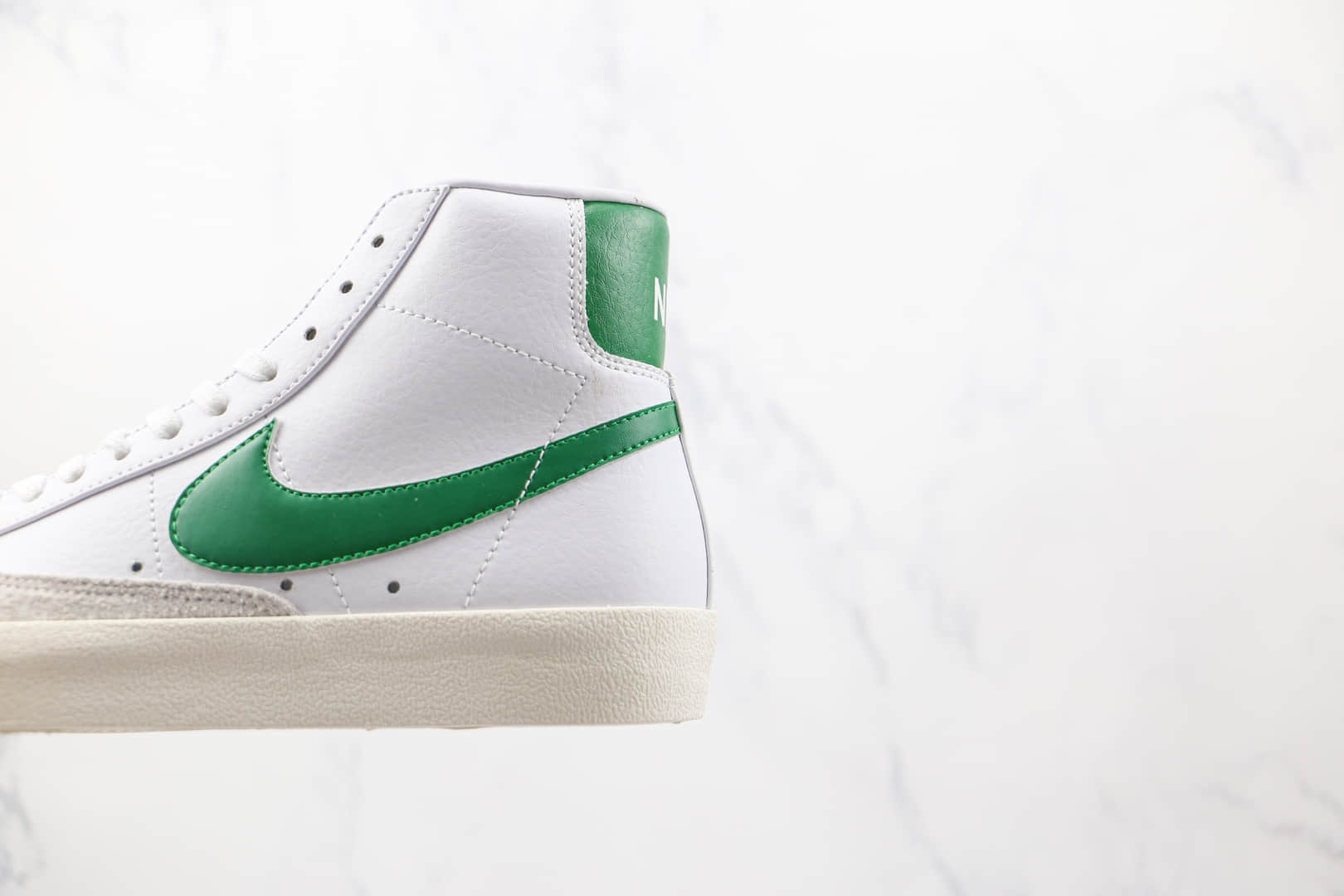耐克NIKE Blazer MID‘77 VNTG纯原版本中高帮开拓者白绿色板鞋原盒原标 货号:BQ6806-115