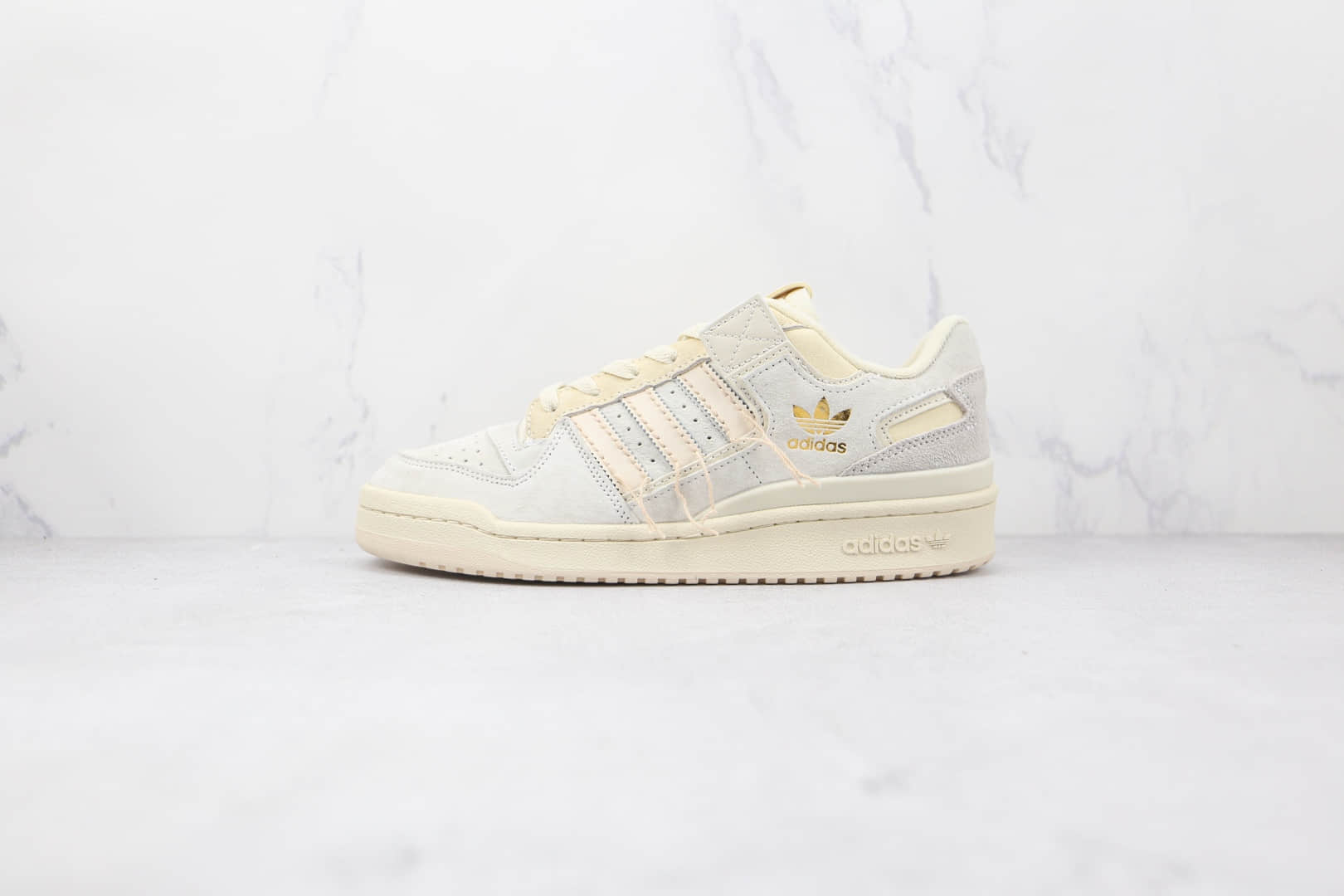 阿迪达斯Adidas Forum 84 Low纯原版本线头米白色复古板鞋原楦头纸板打造 货号:GW0299