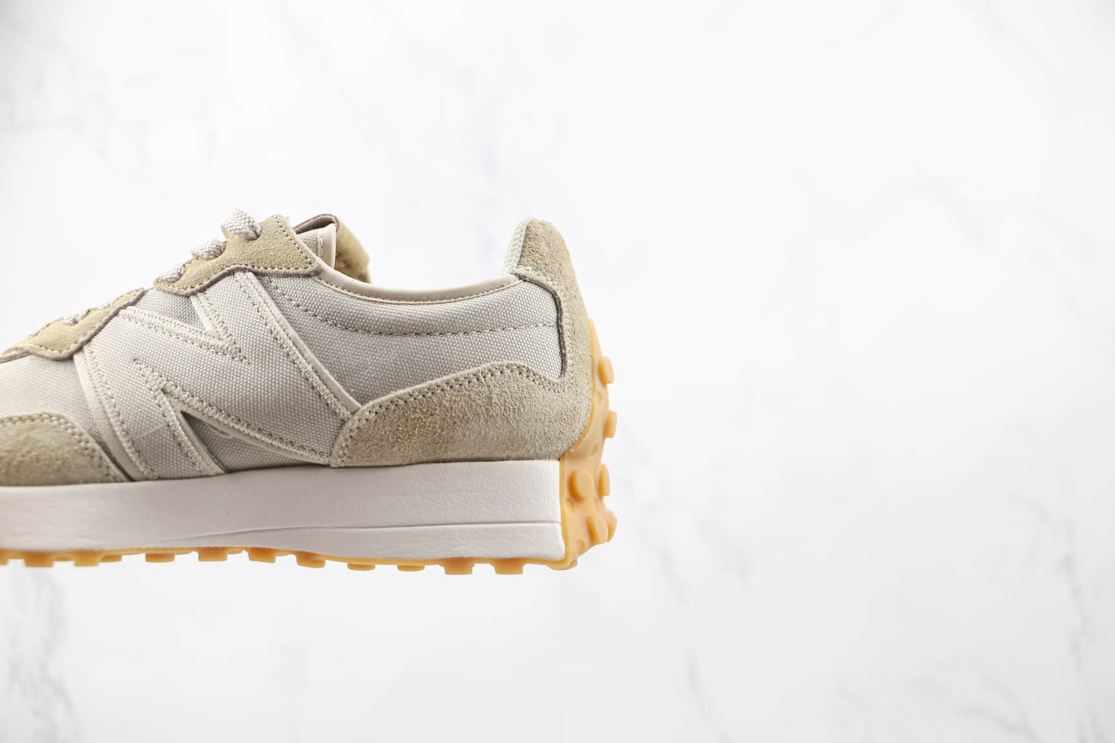 新百伦New Balance 327纯原版本浅灰色NB327复古慢跑鞋原档案数据开发 货号:MS327UP