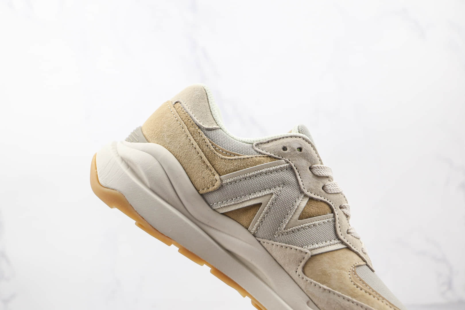 新百伦New Balance 5740纯原版本米黄灰色NB5740复古老爹鞋原档案数据开发 货号:M5740UP