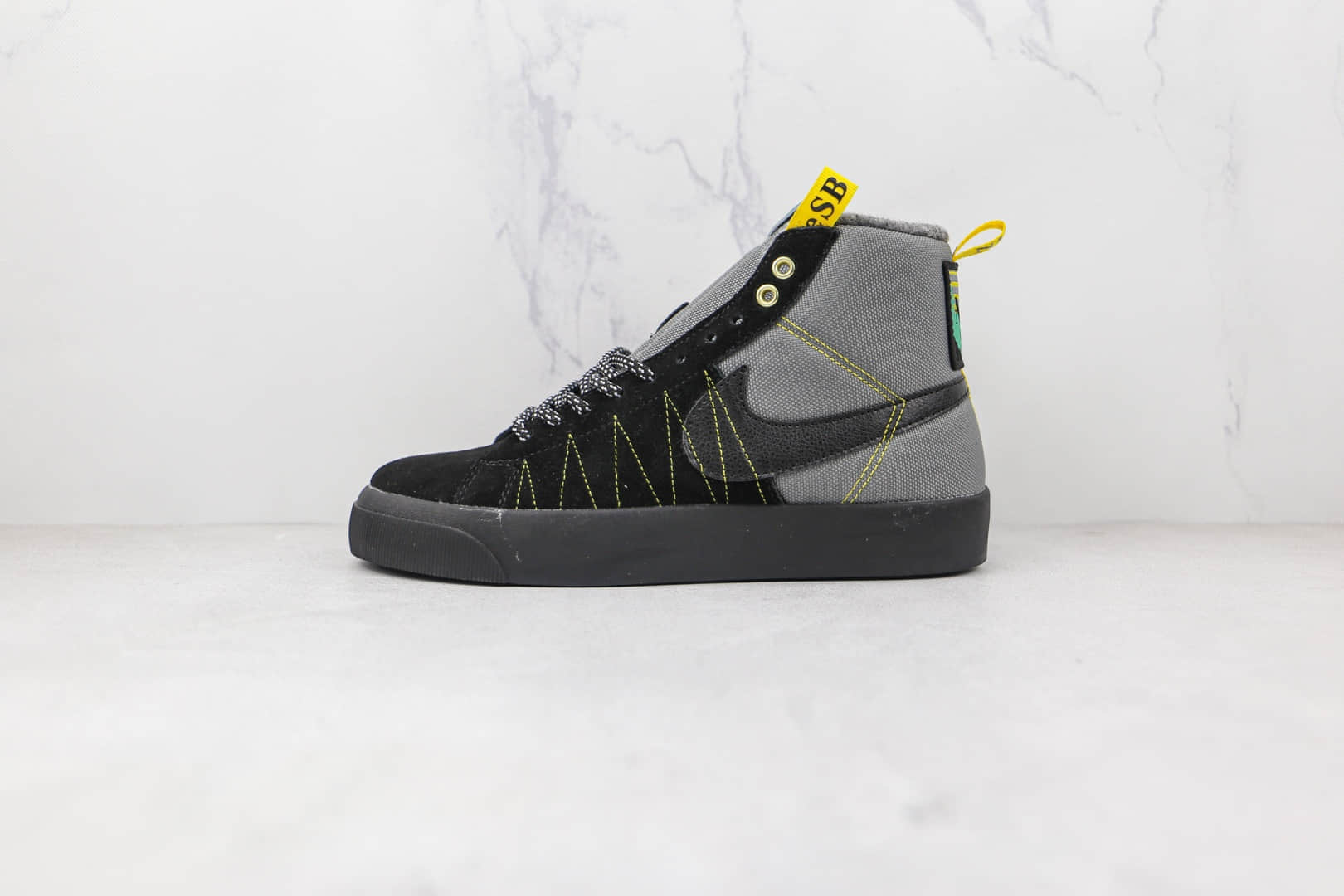 耐克Nike SB Zoom Blazer Mid PRO GT QS纯原版本中帮开拓者加绒黑灰色拼色波敏感内容缝线板鞋原盒原标 货号:DC8903-001