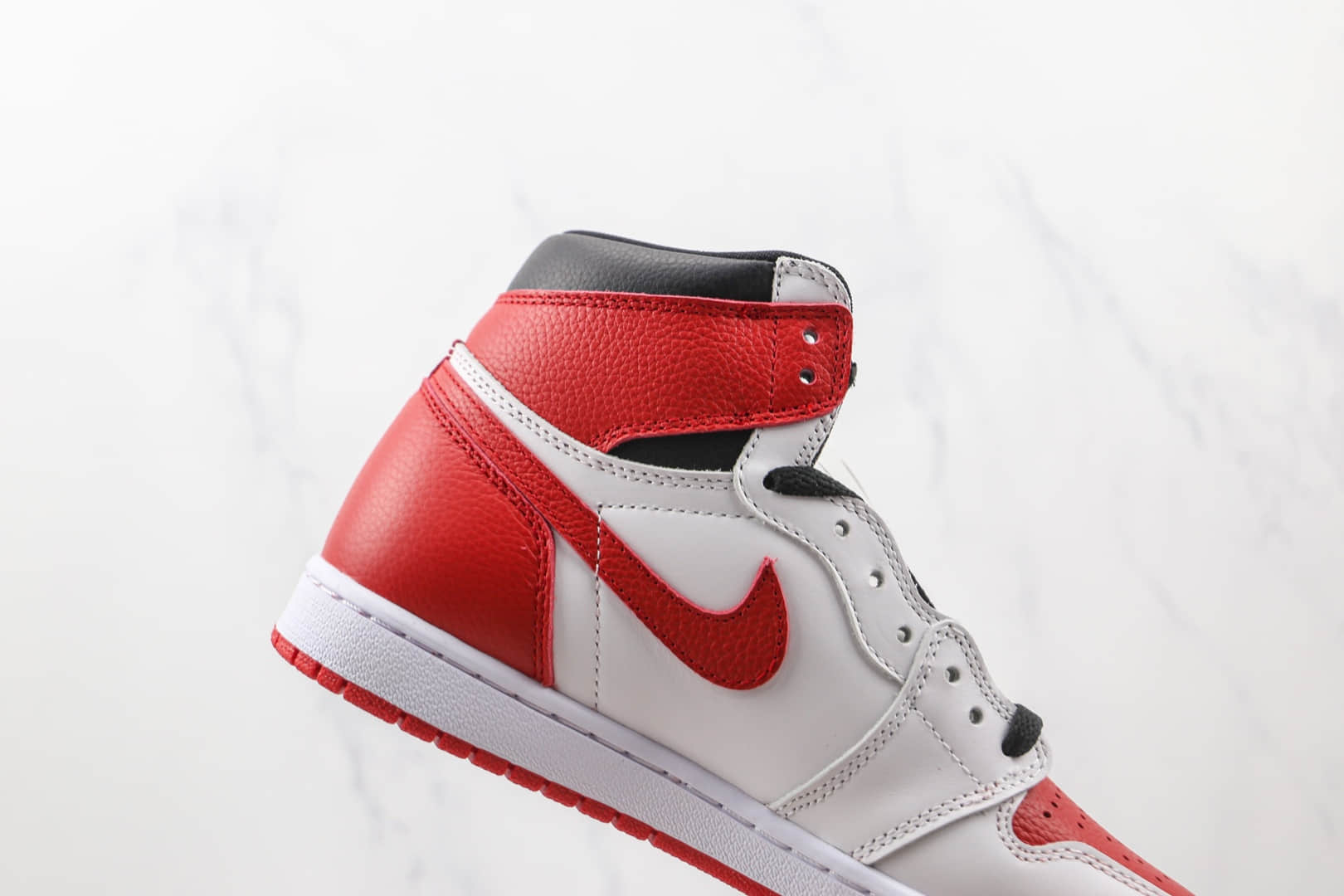 乔丹Air Jordan 1 High OG纯原版本高帮AJ1芝加哥白红色板鞋原盒原标 货号:555088-161
