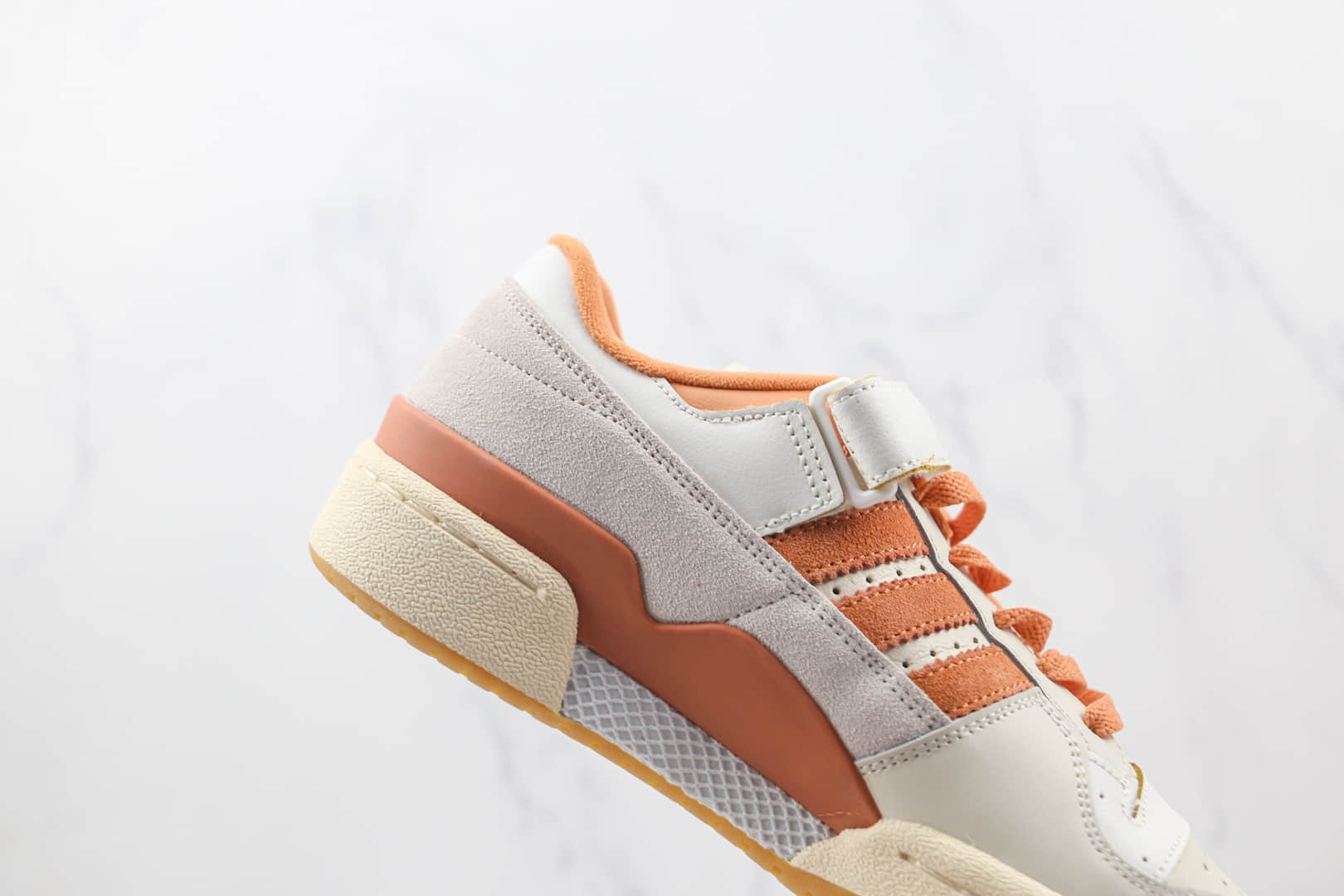 阿迪达斯Adidas originals Forum 84 low纯原版本魔术贴白桔色Forum84板鞋原档案数据开发 货号:G57966