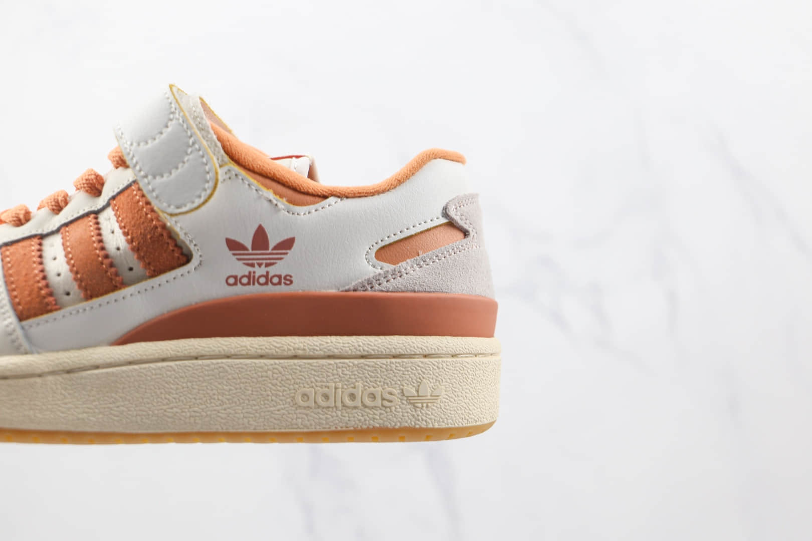 阿迪达斯Adidas originals Forum 84 low纯原版本魔术贴白桔色Forum84板鞋原档案数据开发 货号:G57966