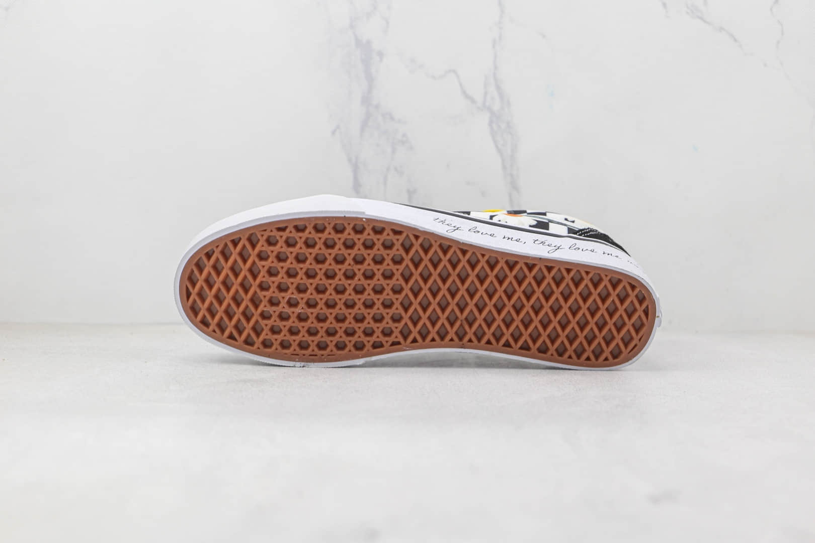 万斯Vans Old Skool公司级版本低帮黑白棋盘格小雏菊帆布鞋原盒原标 货号:VN0A5KRFB0B