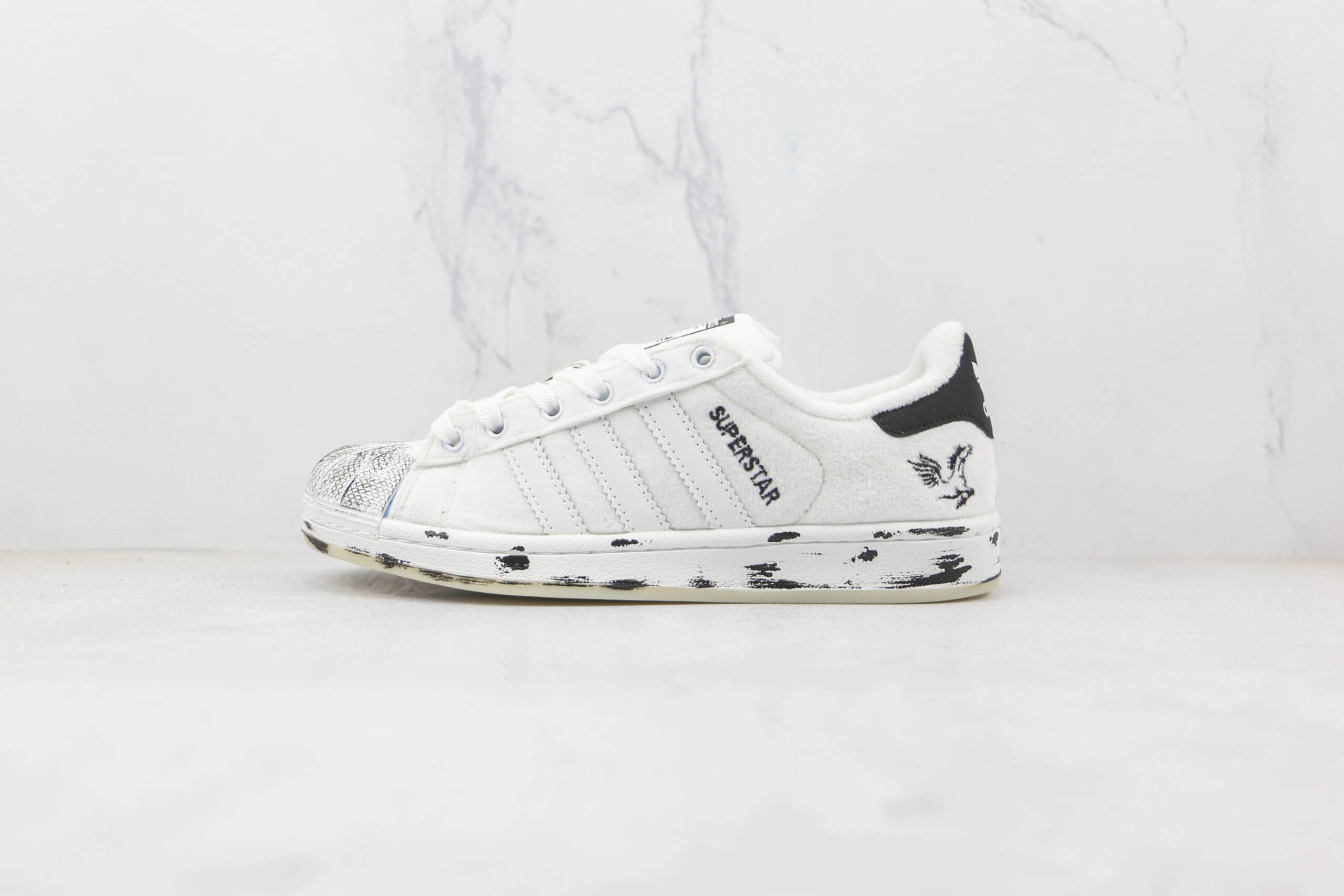 阿迪达斯Adidas Originals SUPERSTAR W纯原版本三叶草白色灯芯绒贝壳头板鞋原档案数据开发 (ID:81074) - 图片1