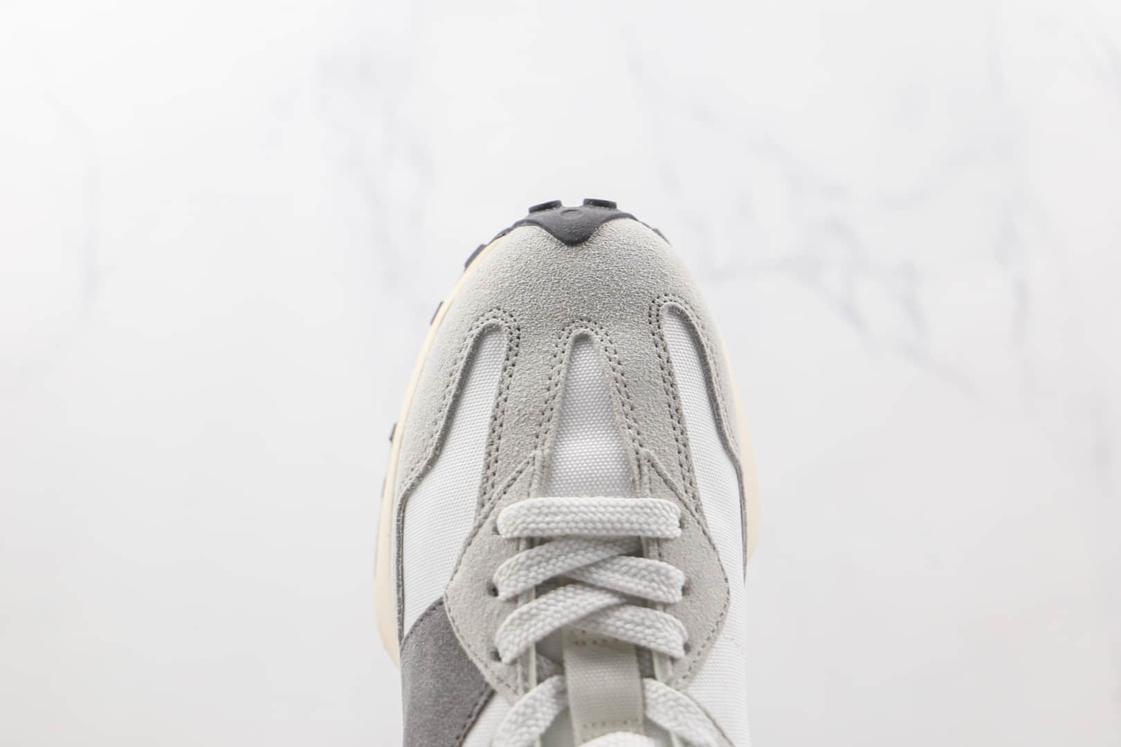 新百伦New Balance 327纯原版本白灰色NB327复古慢跑鞋原档案数据开发 货号:MS327WE