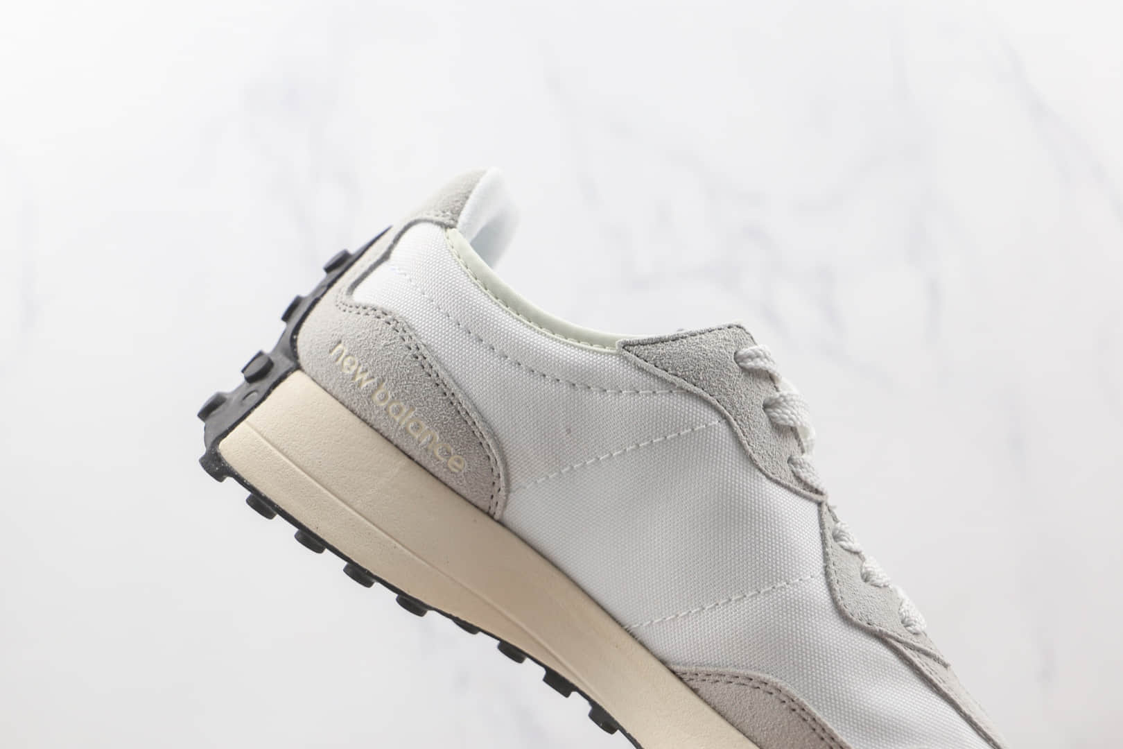 新百伦New Balance 327纯原版本白灰色NB327复古慢跑鞋原档案数据开发 货号:MS327WE
