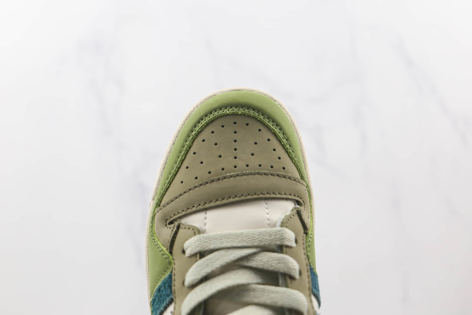 阿迪达斯adidas originals Forum 84 low纯原版本草绿色凯尔特人Forum84复古板鞋原楦头纸板打造 货号:GX4545