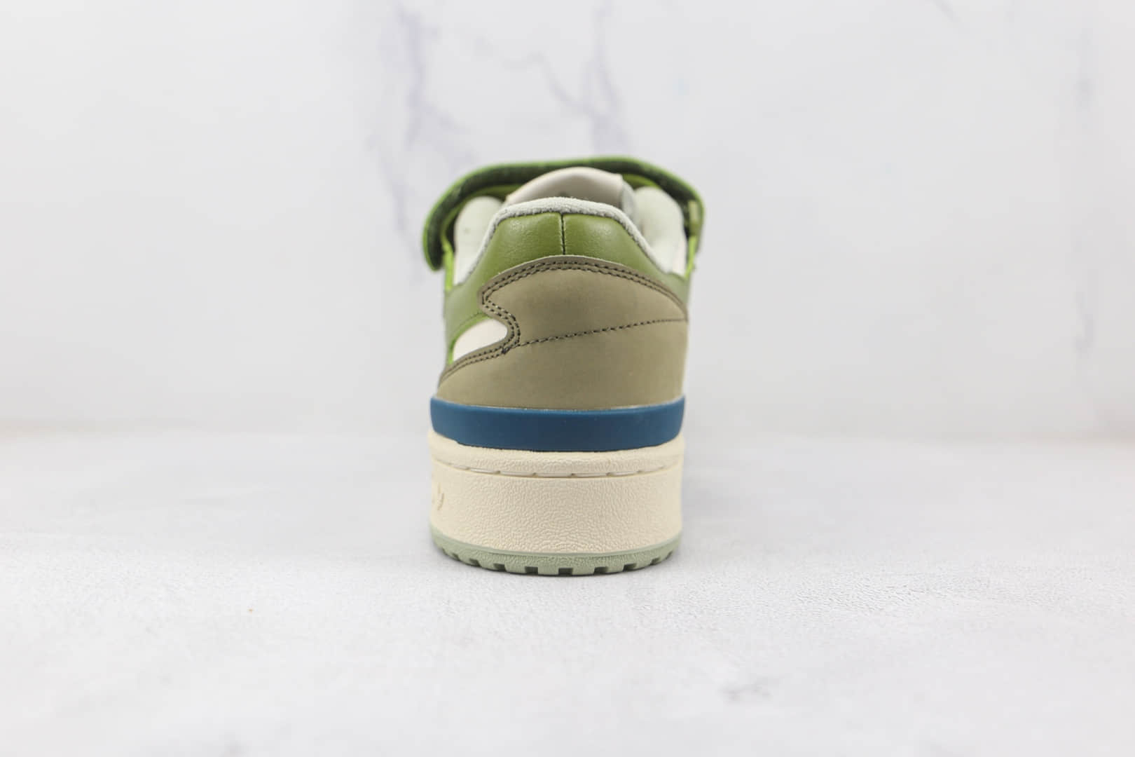 阿迪达斯adidas originals Forum 84 low纯原版本草绿色凯尔特人Forum84复古板鞋原楦头纸板打造 货号:GX4545