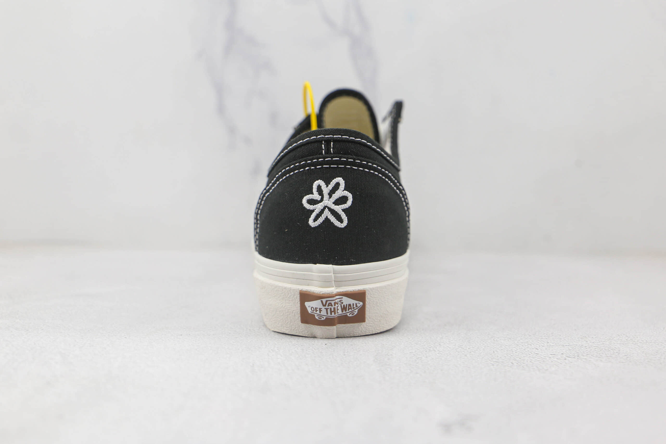 万斯Vans Old SkoolTapered公司级版本权志龙小头复古硫化板鞋原盒原标 货号:VNOA54F41KP