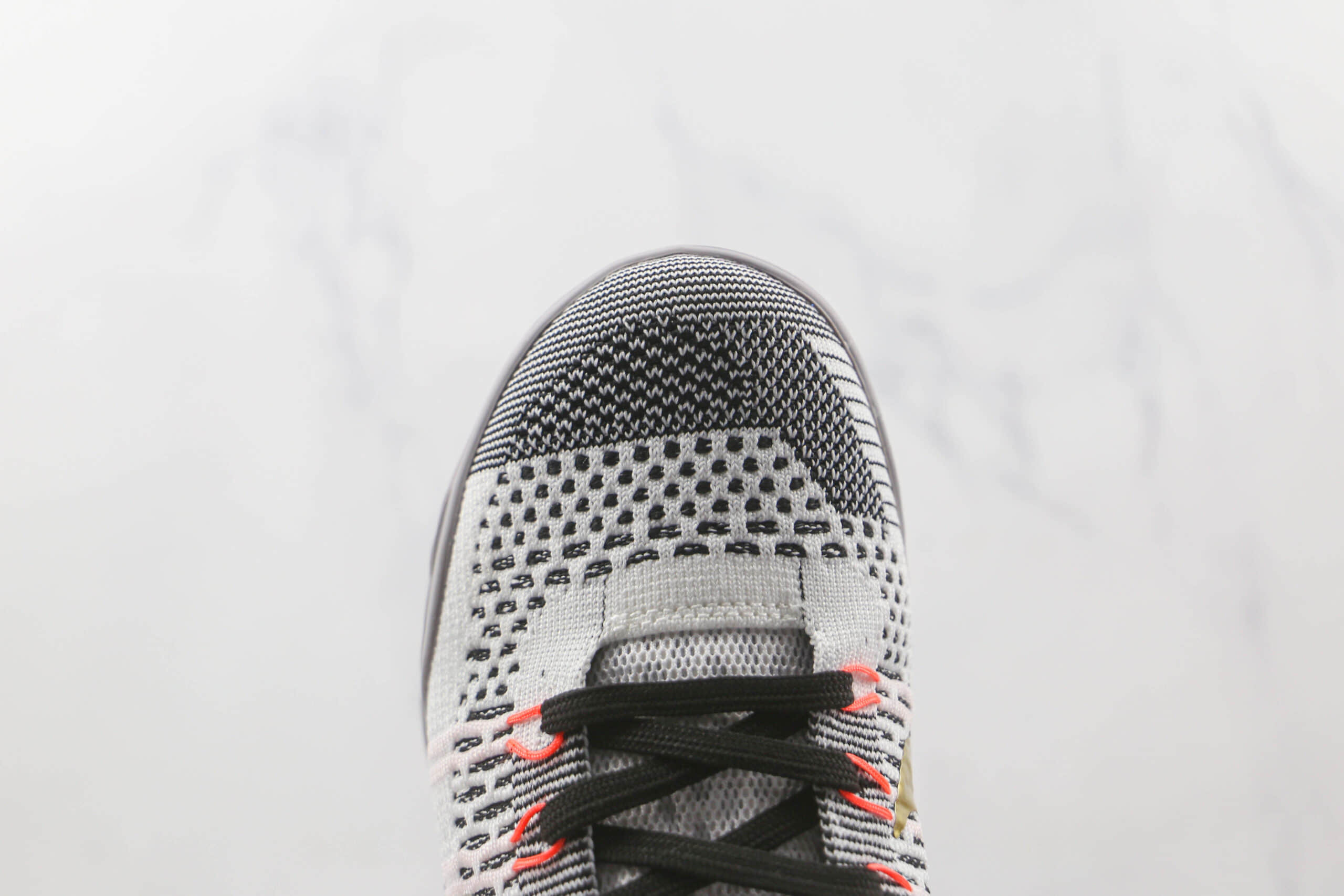 耐克Nike Kobe 9 Go Id FundamentaIs纯原版本科比9代白金荣耀篮球鞋内置气垫支持实战 货号:630847-100