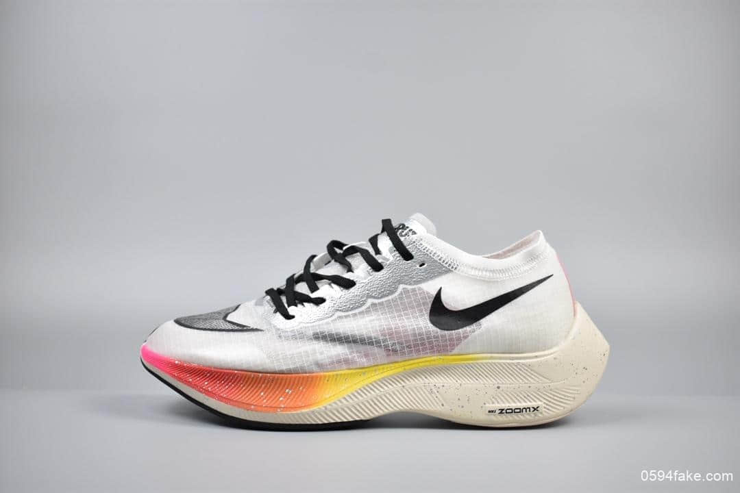 耐克Nike ZoomX VaporFly NEXT% “Be True” 公司级版本炫目彩虹鸳鸯设计超强跑鞋轻质马拉松运动跑鞋 货号:AO4568-101