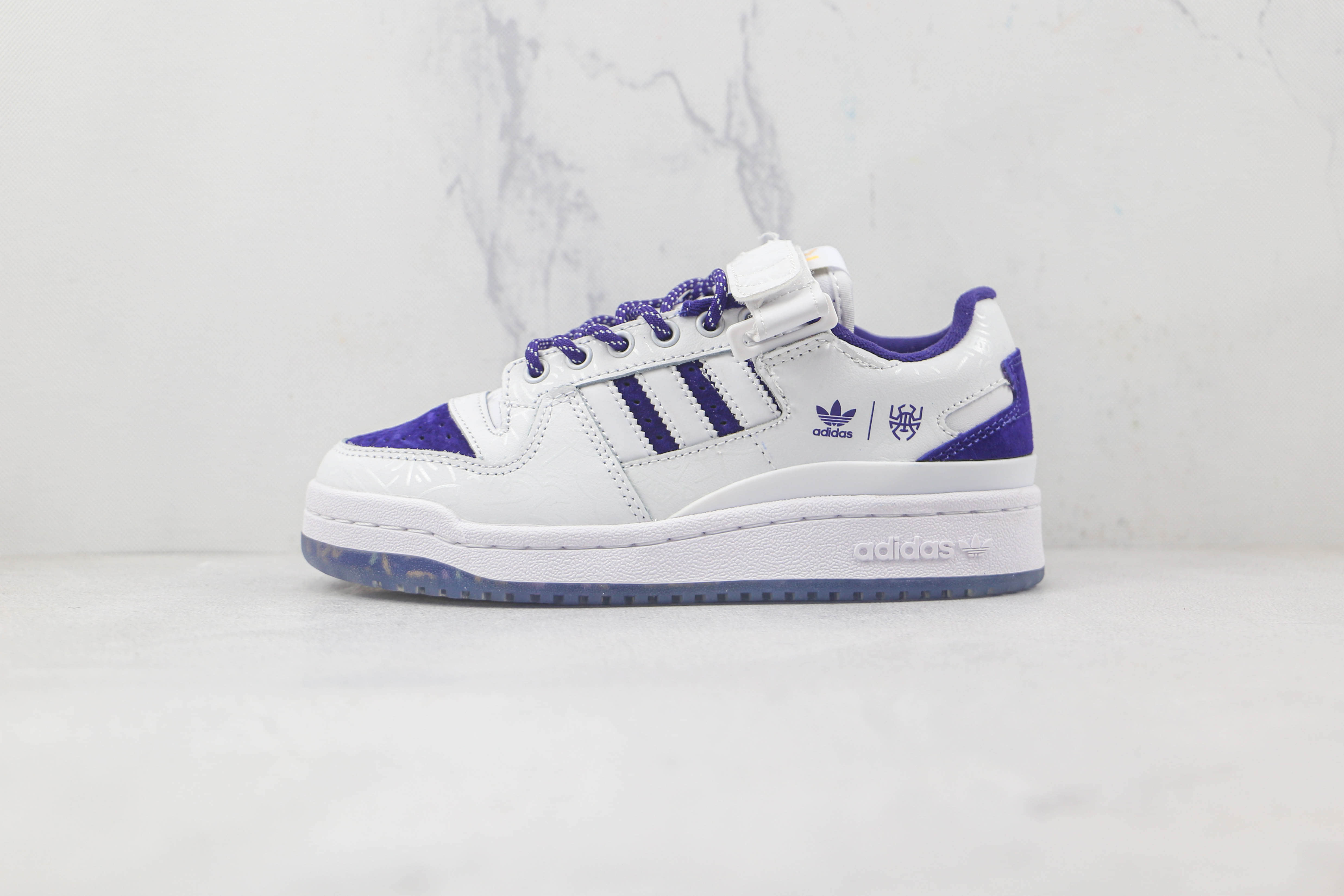 阿迪达斯Adidas originals Forum 84 low纯原版本魔术贴白紫色Forum84板鞋原盒原标 货号:GY8287