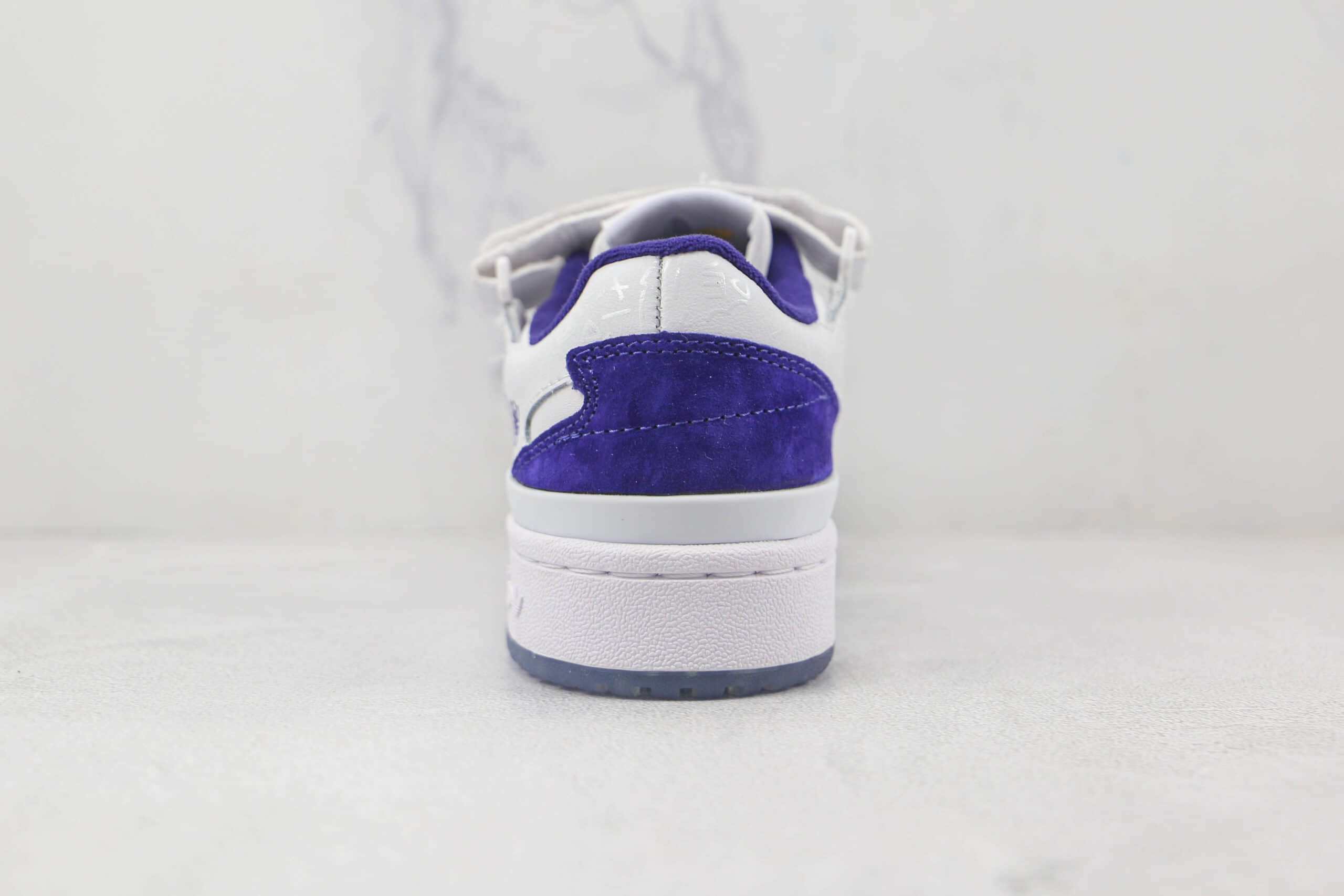 阿迪达斯Adidas originals Forum 84 low纯原版本魔术贴白紫色Forum84板鞋原盒原标 货号:GY8287
