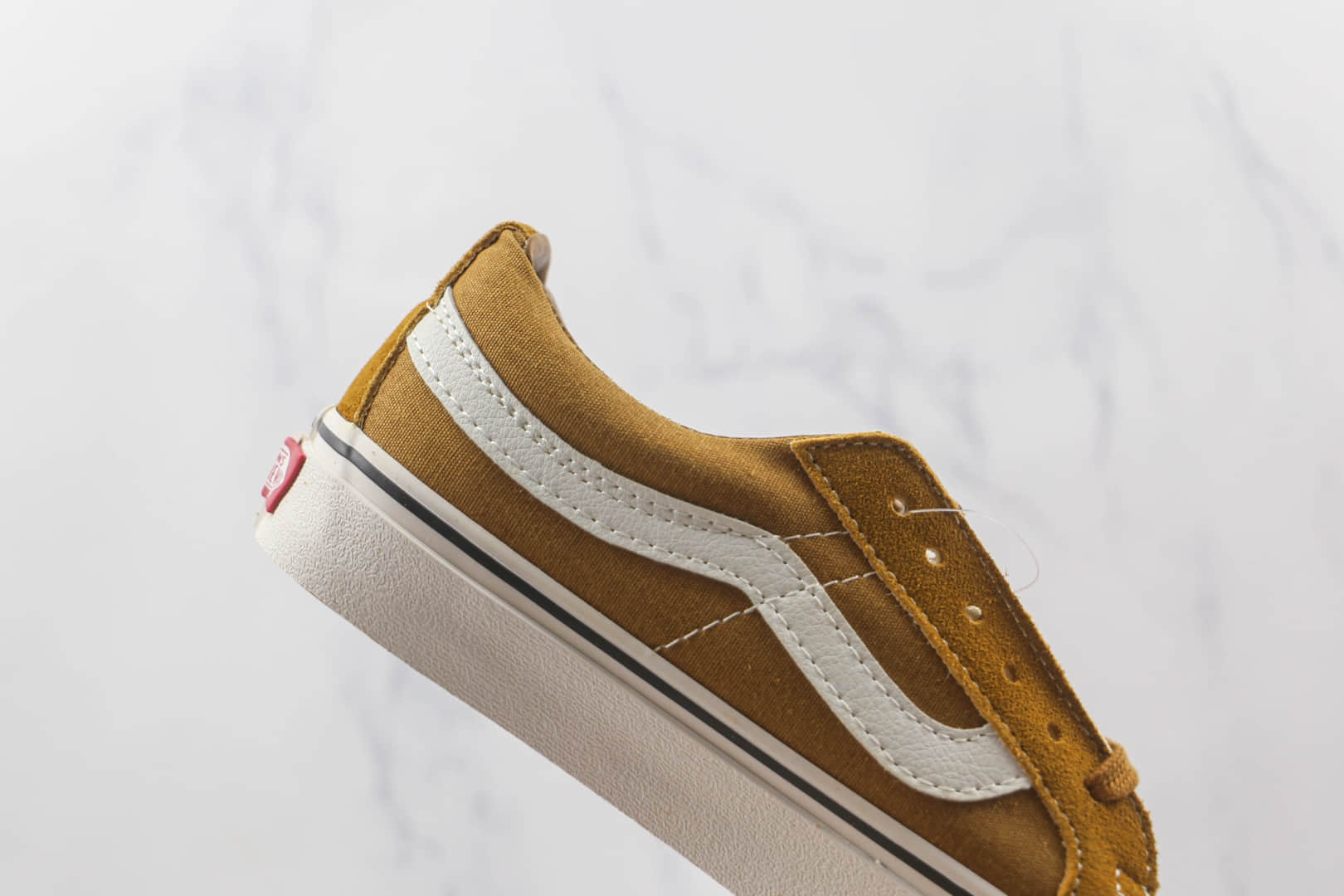 万斯Vans Sk8-Low公司级版本低帮余文乐同款土敏感内容硫化板鞋原楦头纸板打造 货号:VN0A4UWIA0T