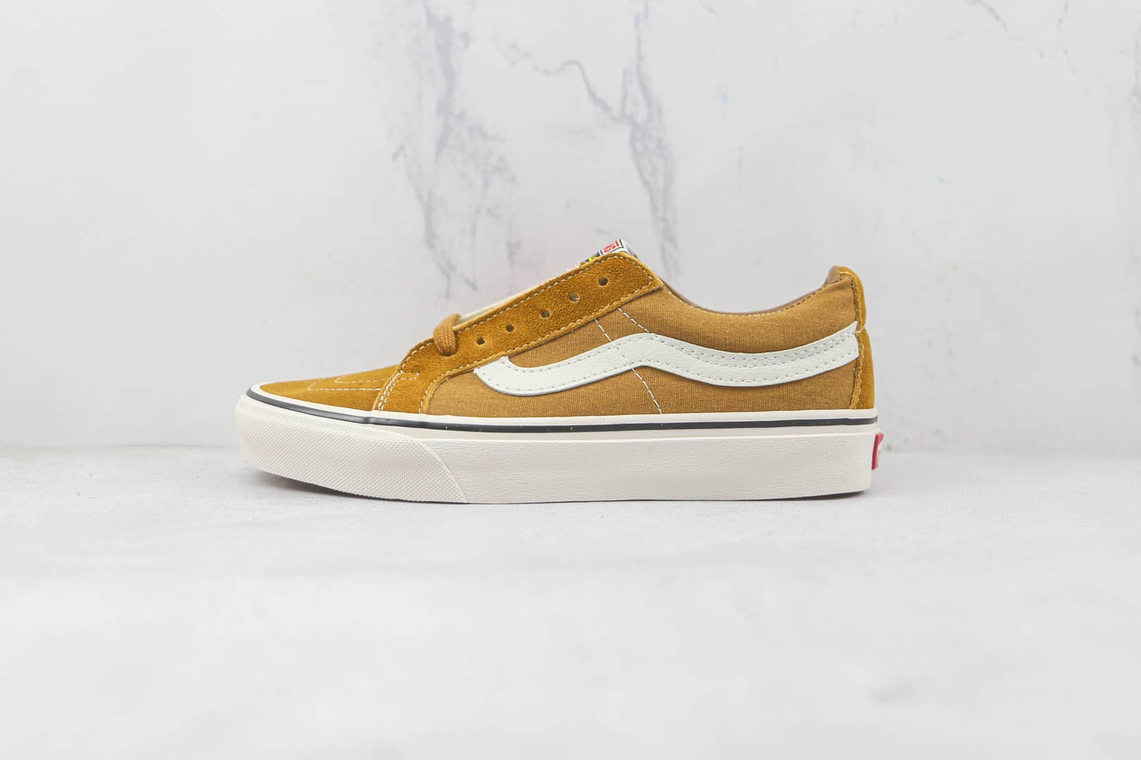 万斯Vans Sk8-Low公司级版本低帮余文乐同款土敏感内容硫化板鞋原楦头纸板打造 货号:VN0A4UWIA0T