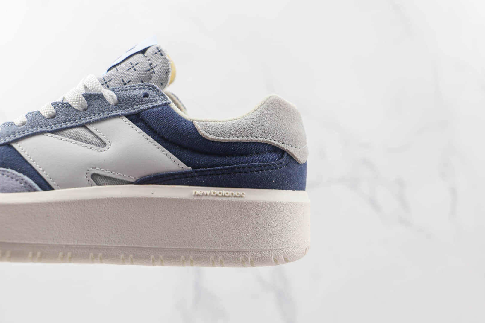 新百伦New Balance CT302纯原版本复古NB302白蓝板鞋原楦头纸板打造 货号：CT302敏感内容