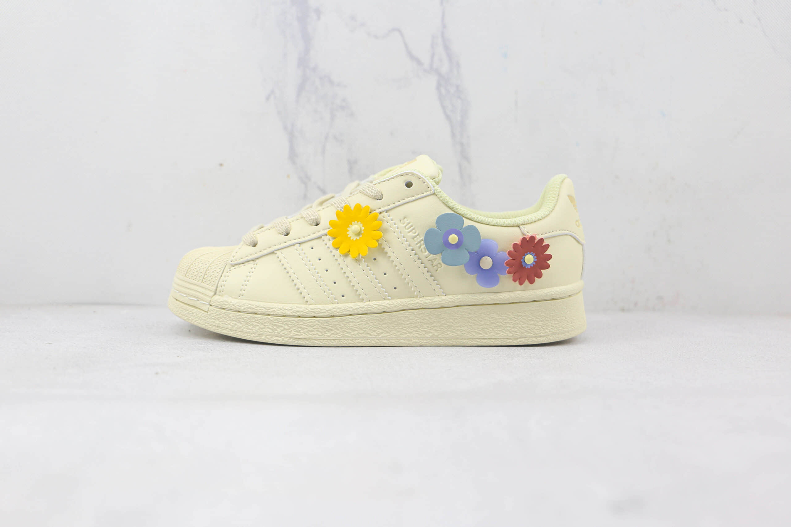 阿迪达斯Adidas Originals Superstar纯原版本三叶草贝壳头柠檬黄配色板鞋原楦头纸板打造 (ID:85175) - 图片1