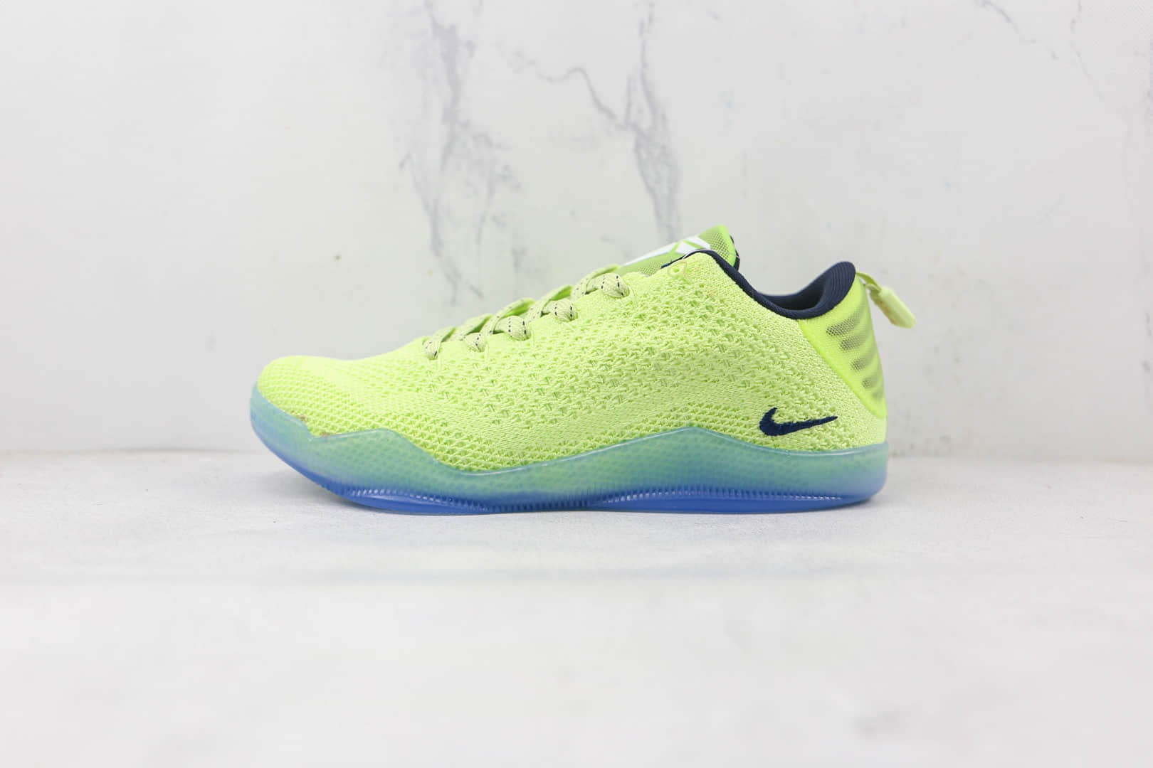 耐克Nike Kobe 11 Low 4KB Liquid Lime纯原版本科比11代毒液配色篮球鞋原楦头纸板打造 货号:824463-334