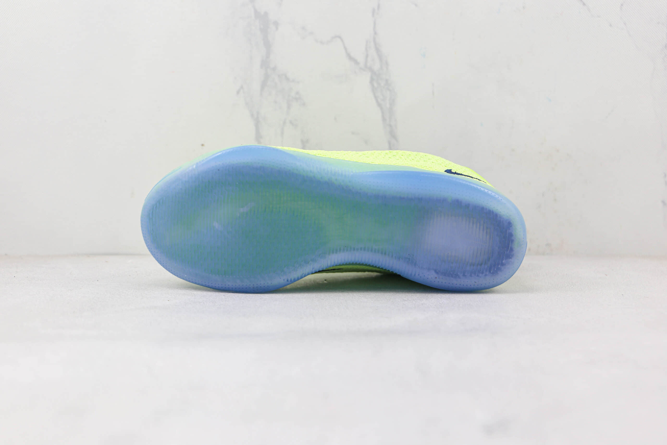 耐克Nike Kobe 11 Low 4KB Liquid Lime纯原版本科比11代毒液配色篮球鞋原楦头纸板打造 货号:824463-334