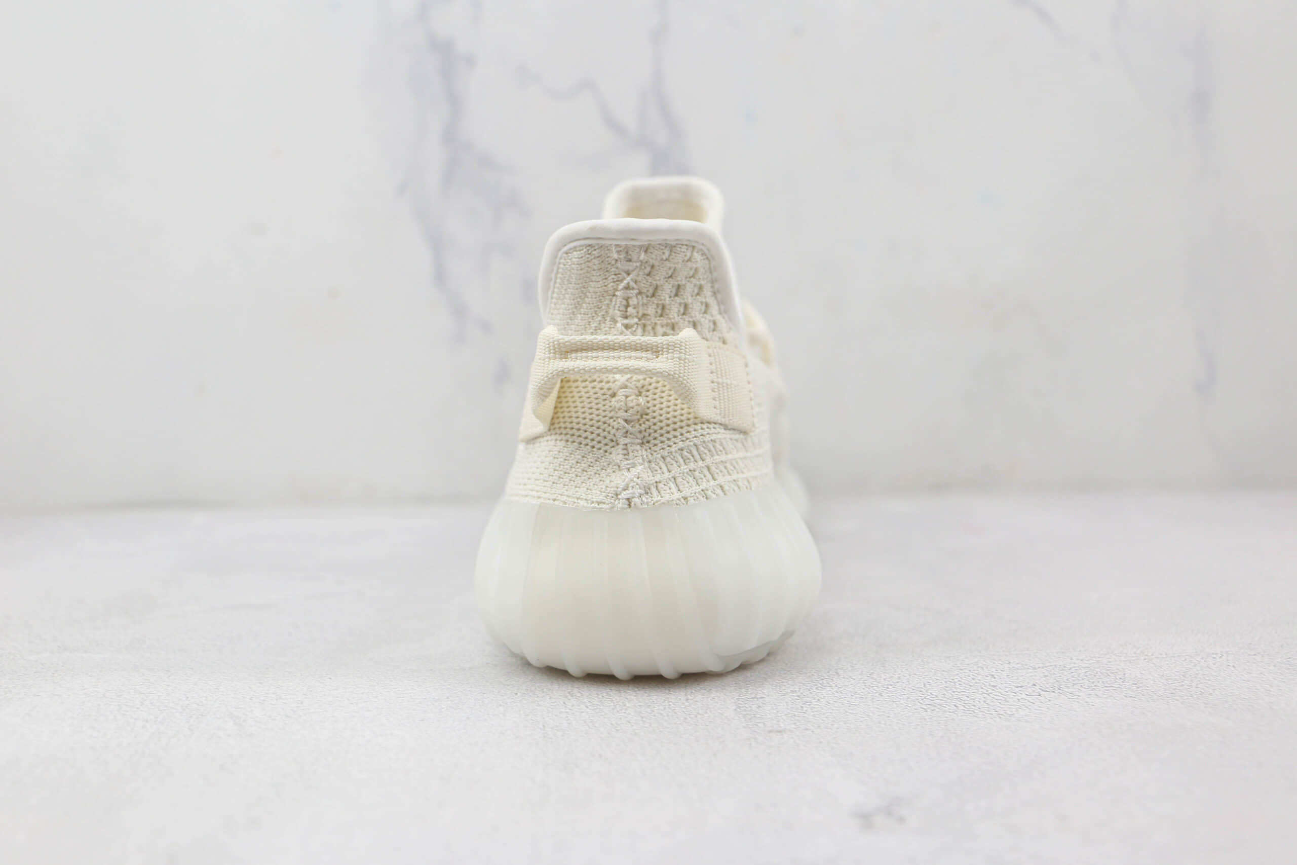 阿迪达斯Adidas Yeezy Boost 350v2纯原版本白色镂空配色爆米花跑鞋原鞋开模一比一打造 货号:HQ6316