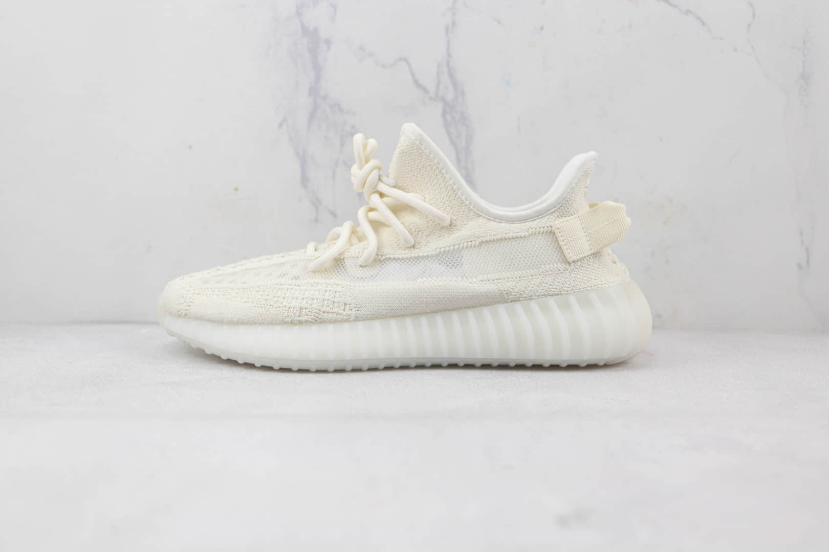 阿迪达斯Adidas Yeezy Boost 350v2纯原版本白色镂空配色爆米花跑鞋原鞋开模一比一打造 货号:HQ6316