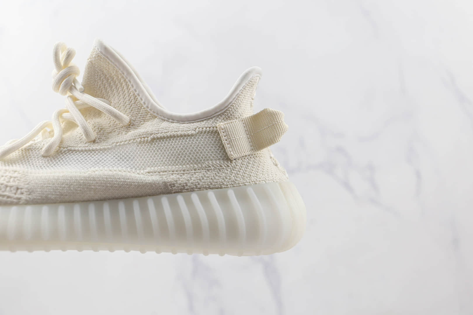 阿迪达斯Adidas Yeezy Boost 350v2纯原版本白色镂空配色爆米花跑鞋原鞋开模一比一打造 货号:HQ6316