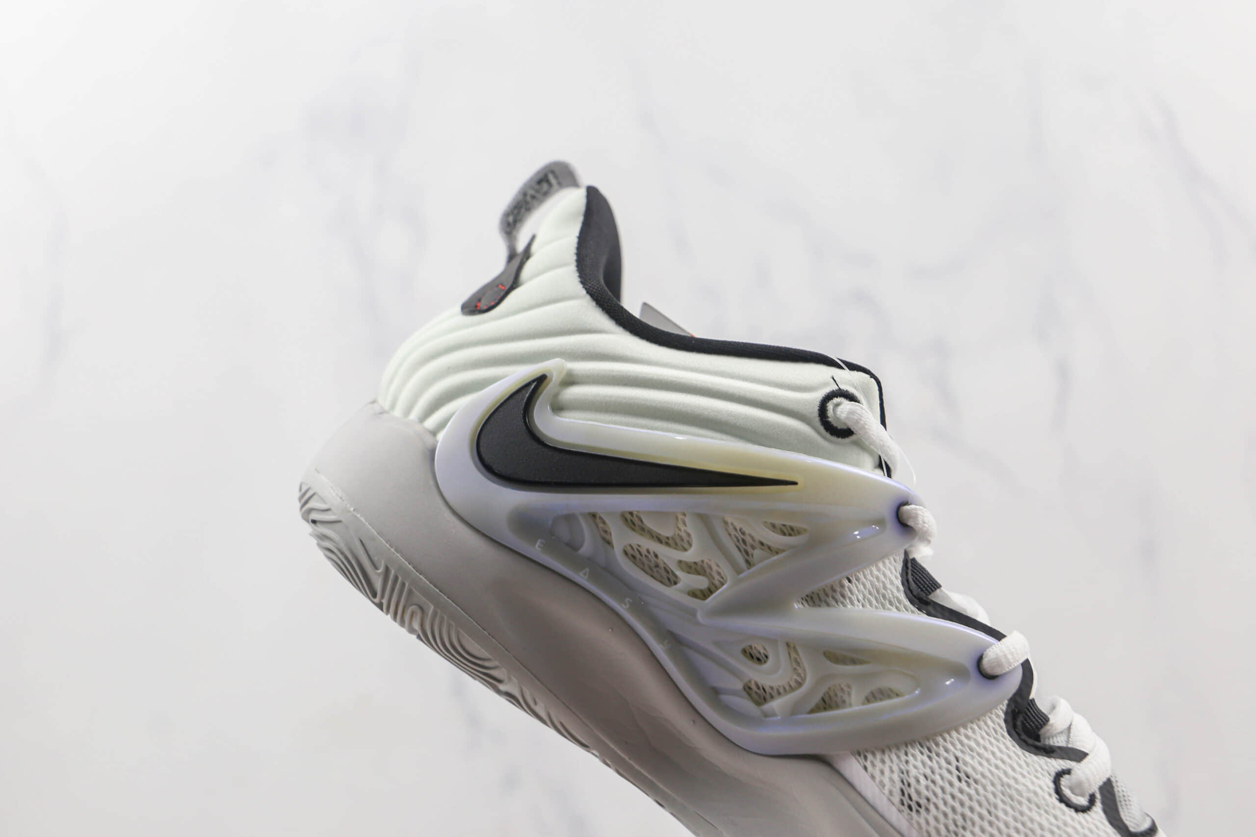 耐克Nike Zoom KD15纯原版本杜兰特15代篮球鞋内置气垫支持实战 货号:DM1054-100
