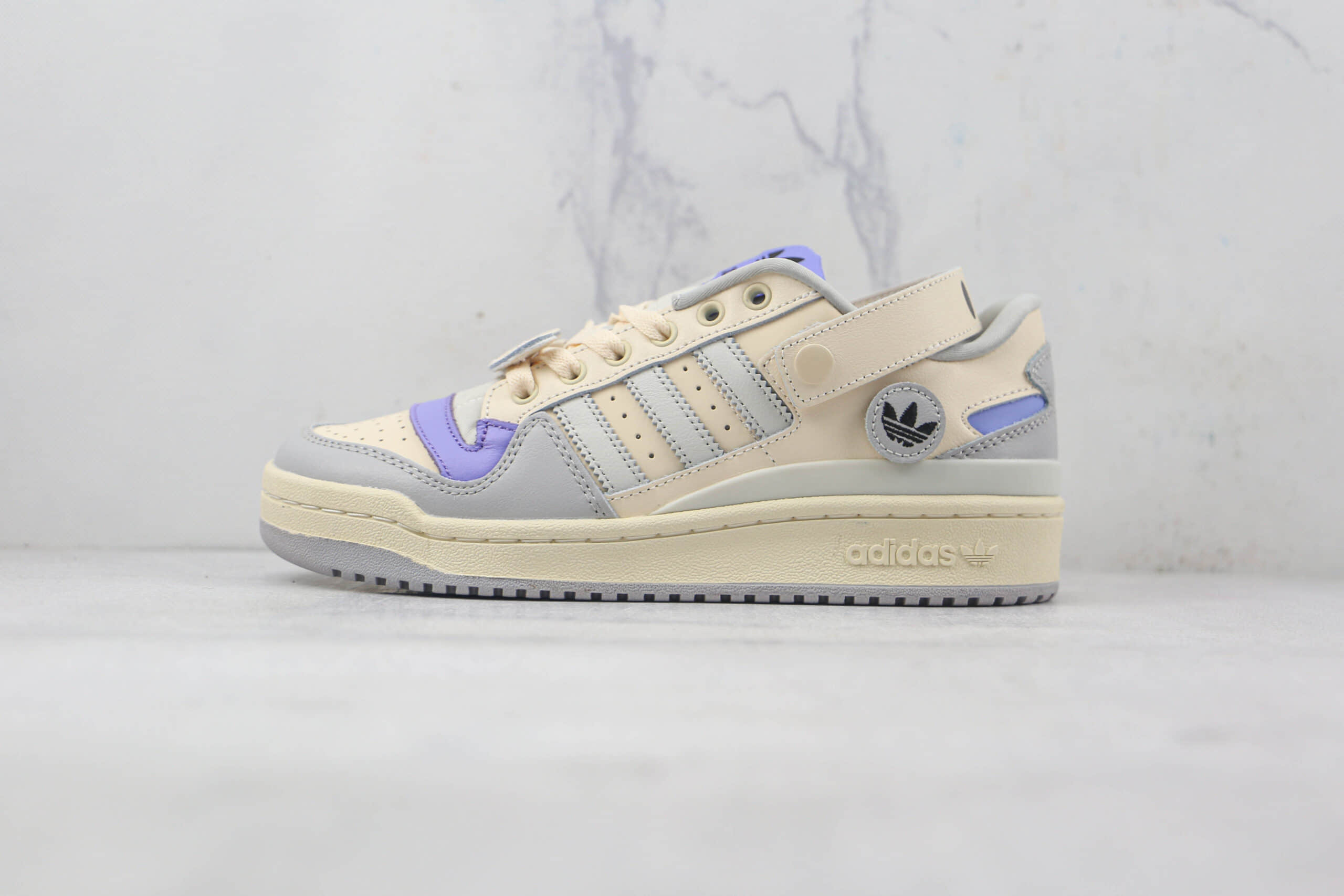 阿迪达斯Adidas originals Forum 84 low纯原版本低帮Forum84魔术贴复古板鞋原楦头纸板打造 (ID:86347) - 图片1