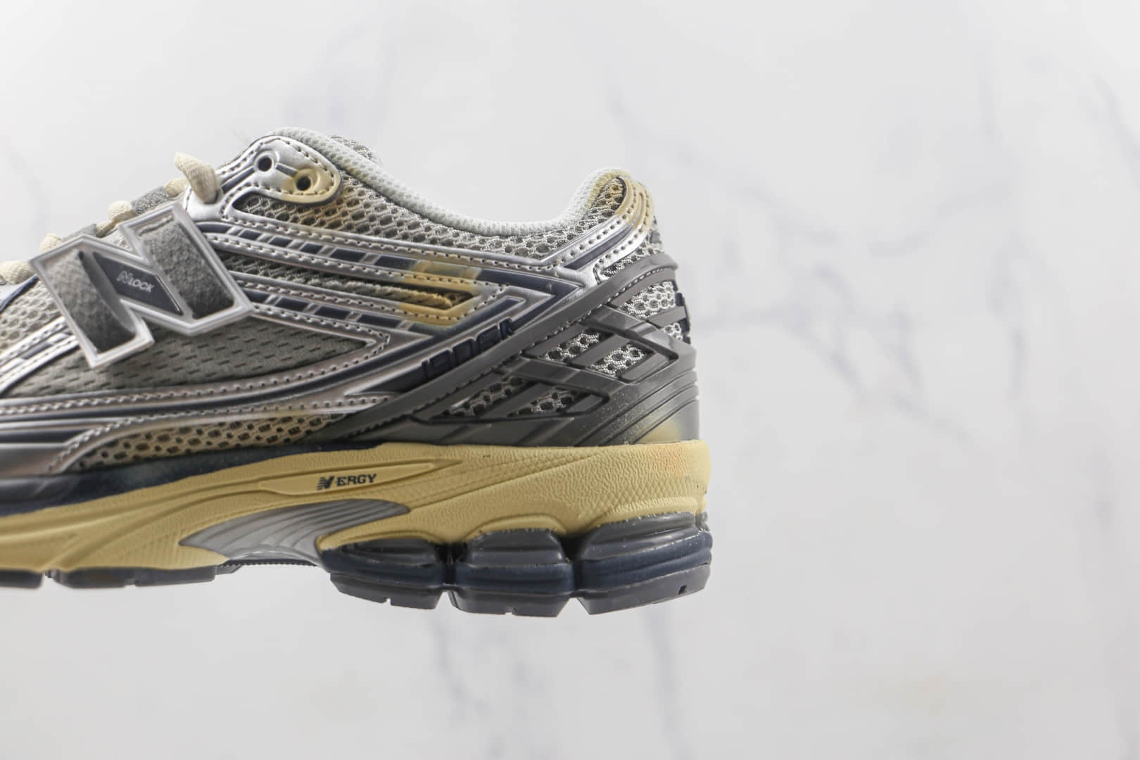 新百伦New Balance 1906天花板NB1906纯原复刻复古慢跑鞋原档案数据开发 货号:M1906RTI
