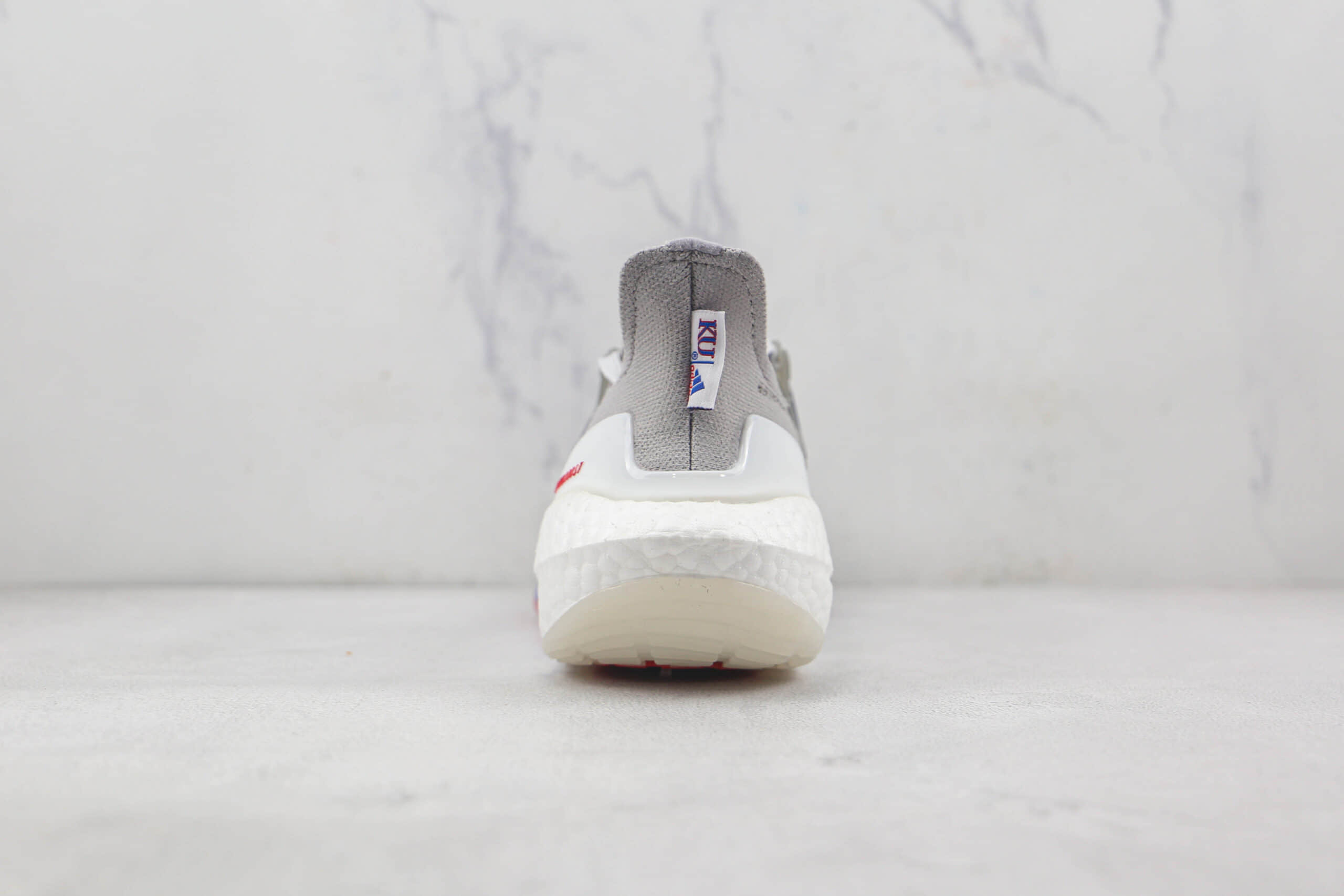 阿迪达斯adidas ultra boost 2021莆田纯原复刻UB7.0爆米花跑鞋原楦头纸板打造 货号:GX7969