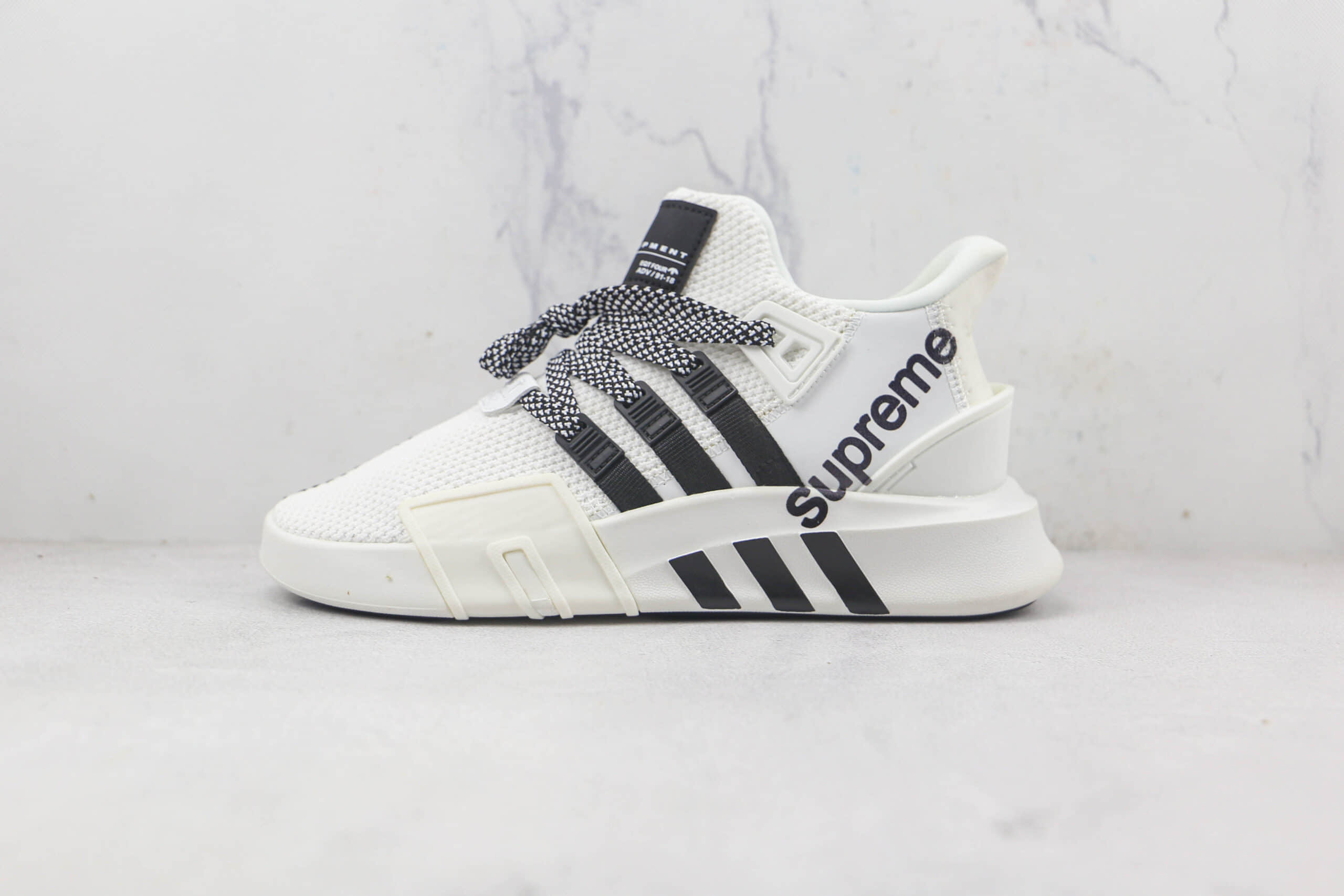 阿迪达斯Adidas EQT BASK ADV x Supreme联名款纯原版本白黑色支撑者系列复古慢跑鞋原楦头纸板打造 (ID:87575) - 图片1