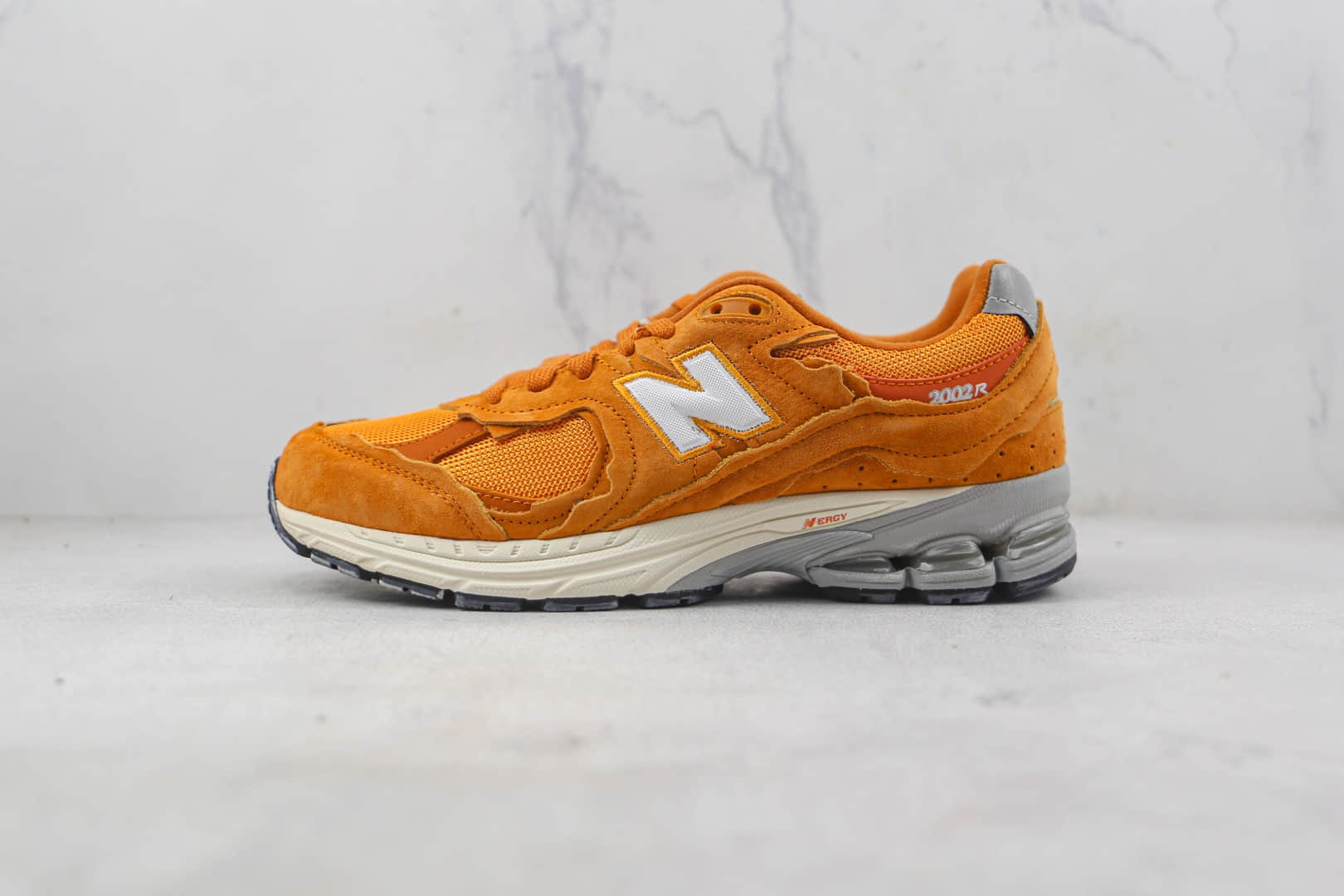 新百伦New Balanc 2002莆田纯原复刻版本NB2002橙色复古慢跑鞋原楦头纸板打造 货号:M2002RDE