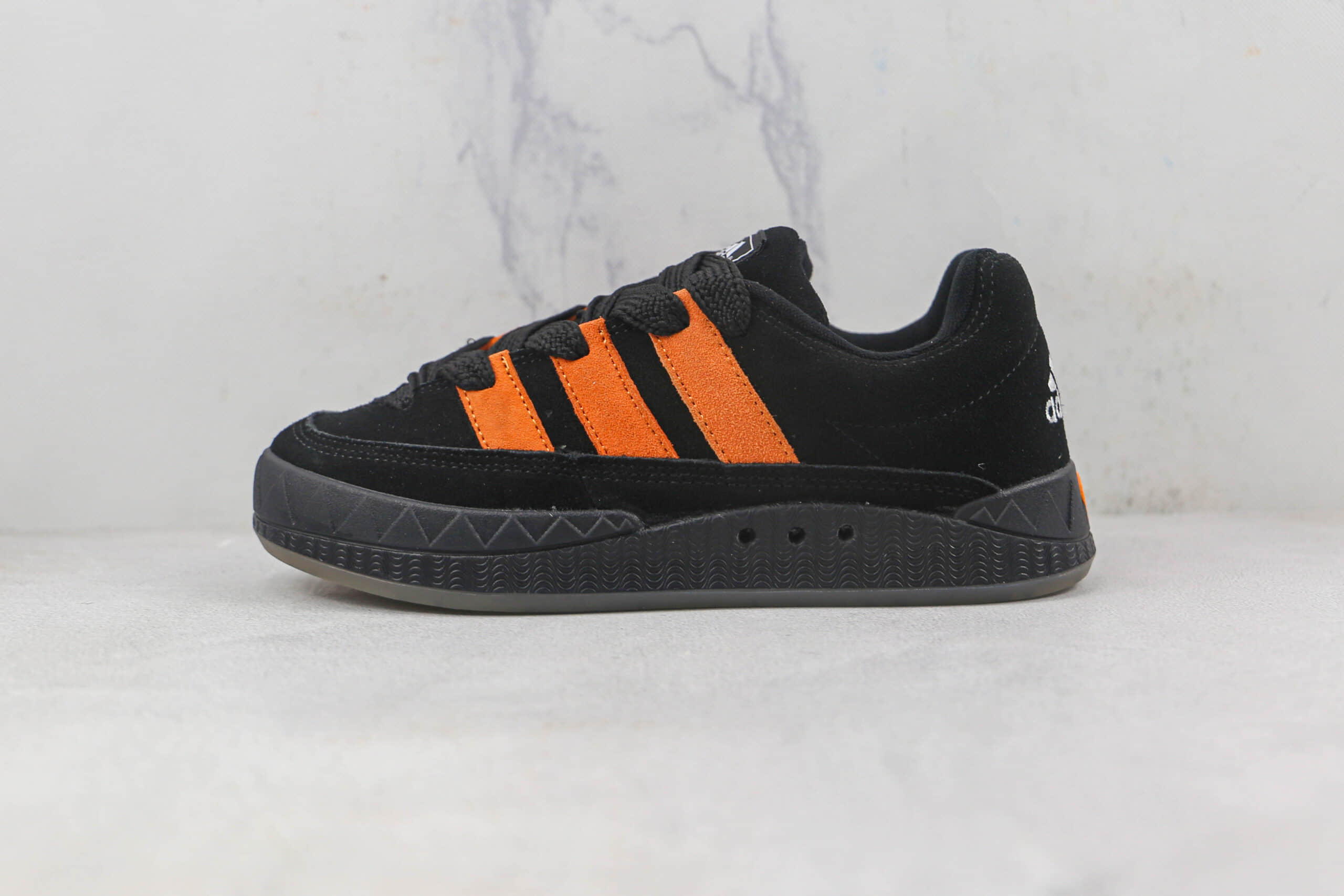 阿迪达斯adidas Adimatic Jamal smith莆田纯原复刻版本黑橙色复古板鞋原楦头纸板打造 (ID:88510) - 图片1