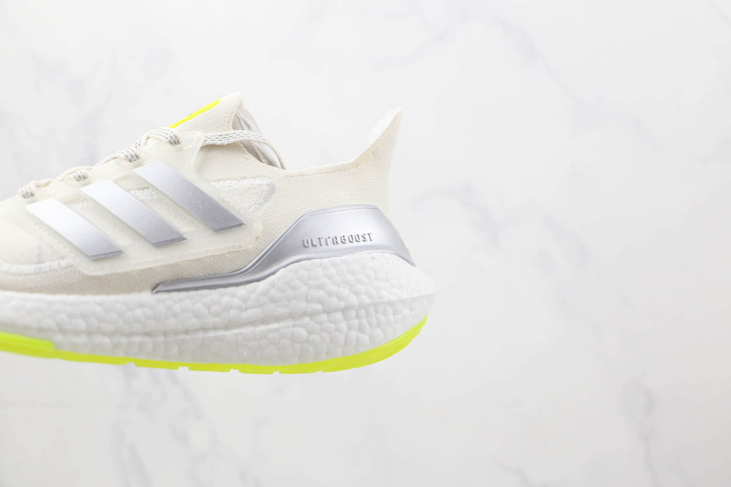阿迪达斯Adidas ultra boost莆田纯原复刻版本UB7.0灰白敏感内容爆米花跑鞋原楦头纸板打造 货号：HR0181