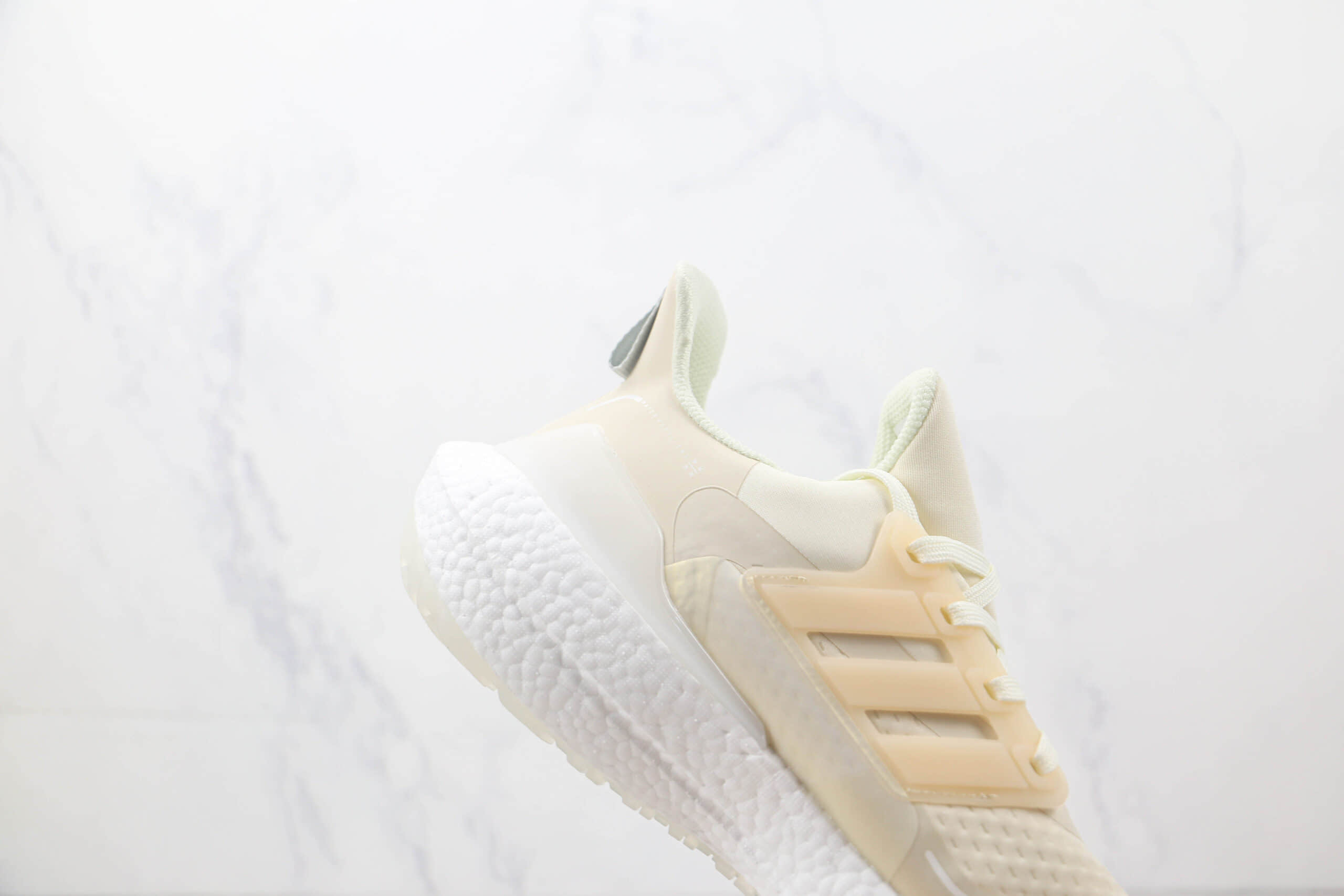 阿迪达斯adidas ultra boost 2021莆田纯原复刻版本UB7.0奶敏感内容爆米花跑鞋原档案数据开发 货号:FY3955