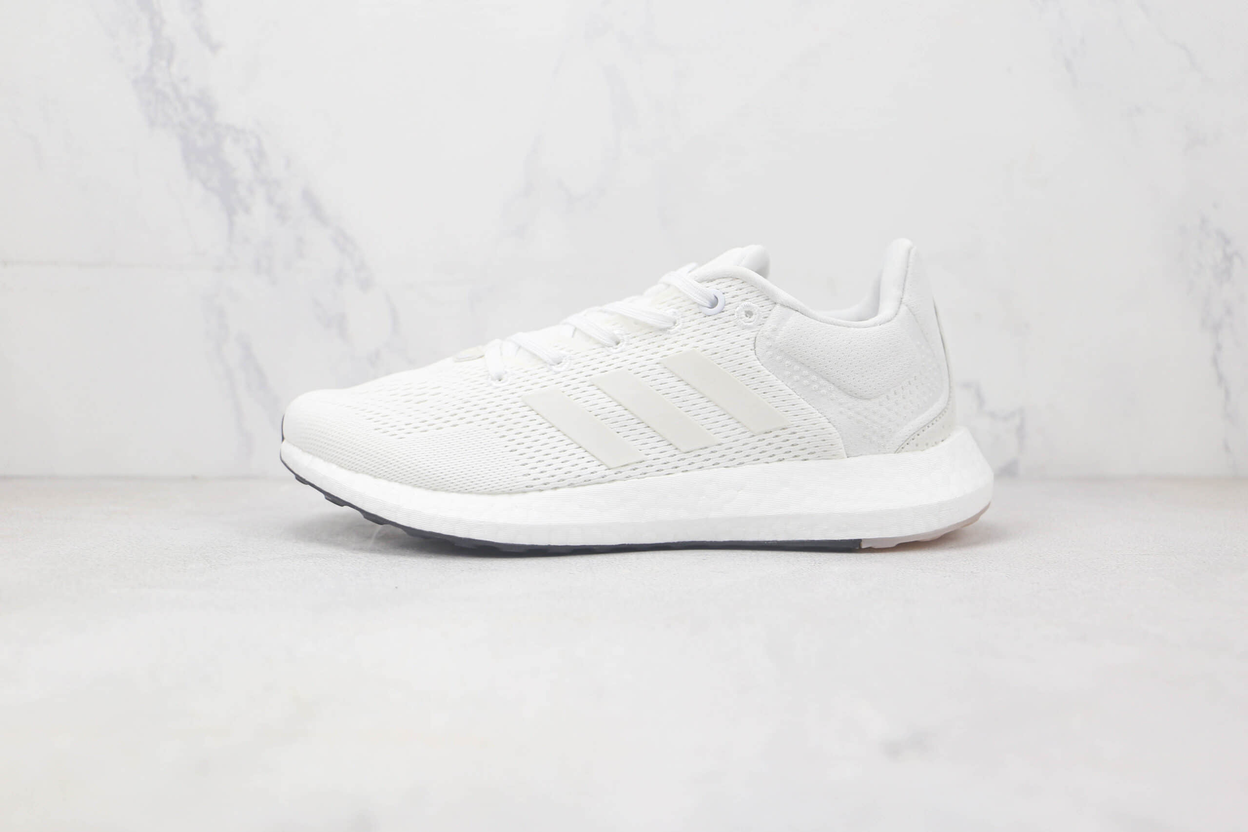 阿迪达斯Adidas PureBOOST LTD莆田纯原复刻版本爆米花LTD系列纯白色跑鞋原鞋开模一比一打造 (ID:89847) - 图片1