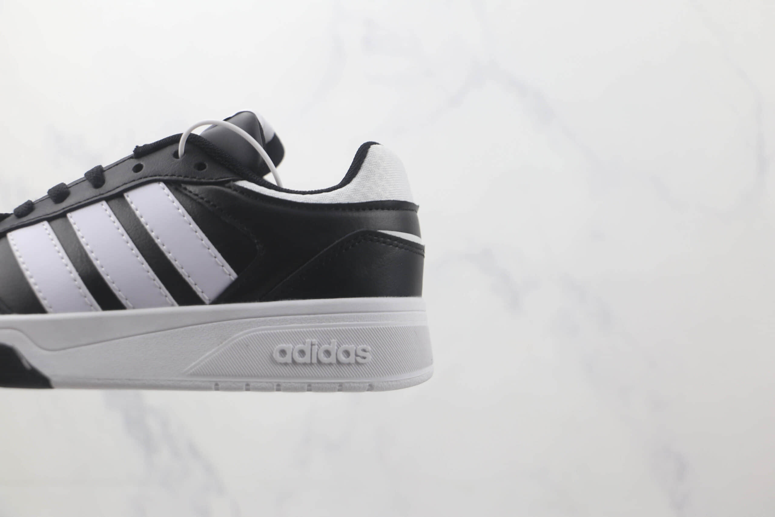 阿迪达斯Adidas POSTUP公司级版本新款黑白色休闲校园板鞋 阿迪达斯休闲校园球鞋 货号:GW5432