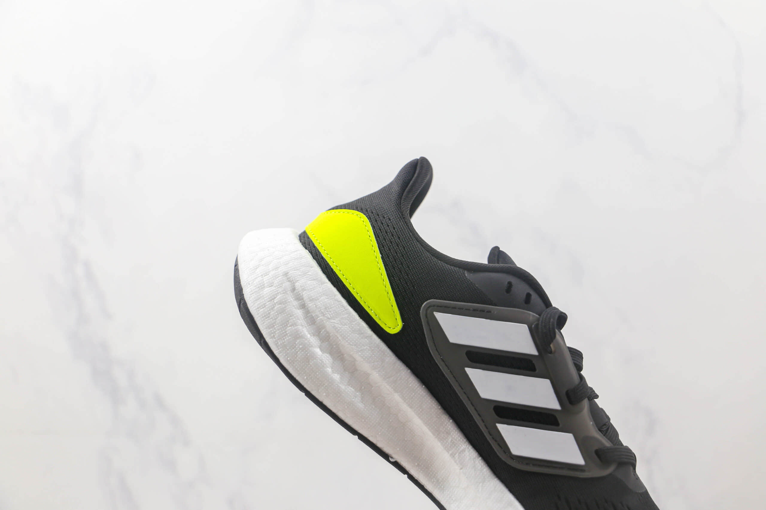 阿迪达斯Adidas Pureb Boost hd Wnte U MEN纯原版本UB8.0黑白绿色爆米花跑鞋 阿迪达斯UB系列跑鞋 货号:HQ1449